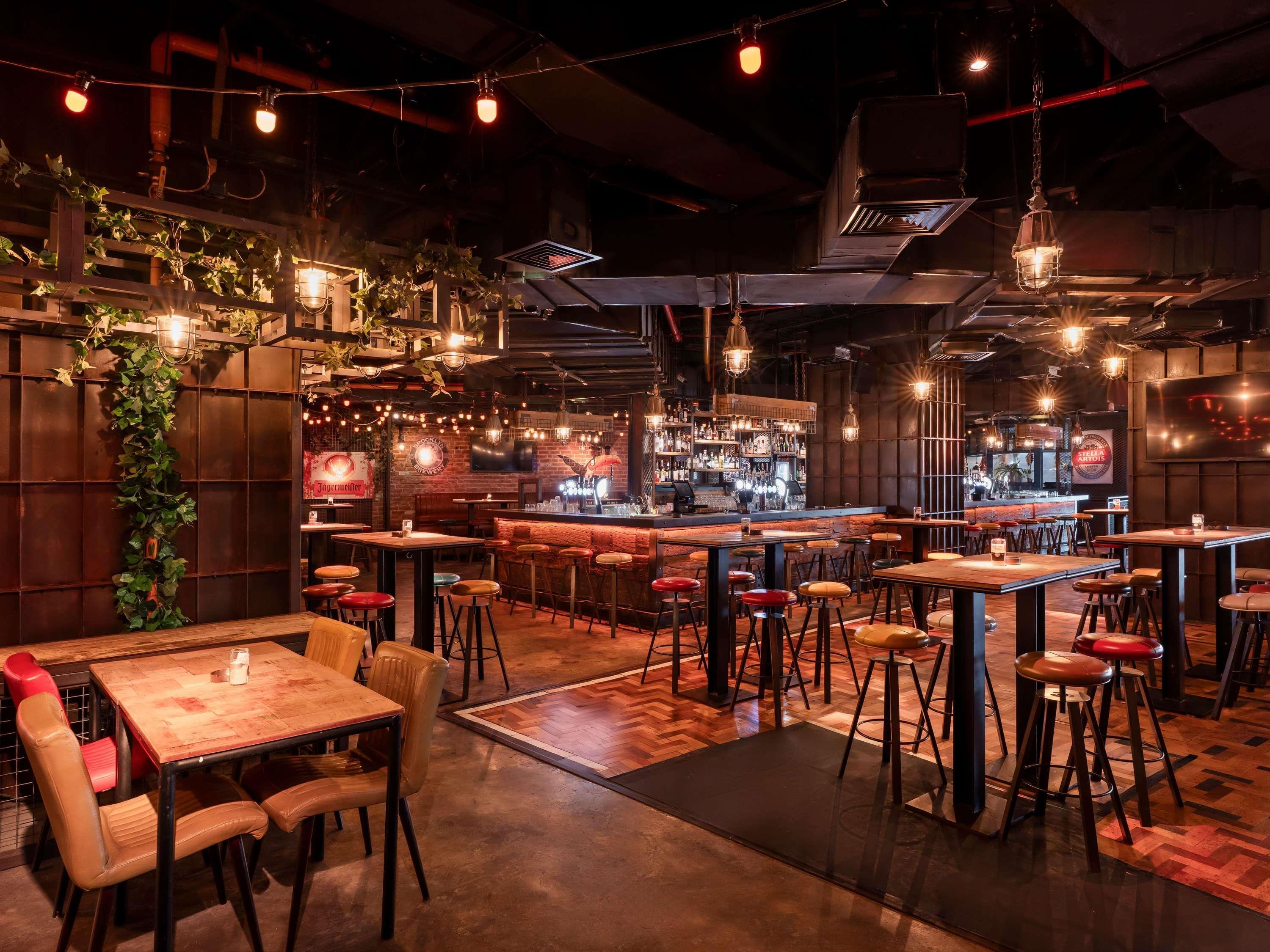 Bar