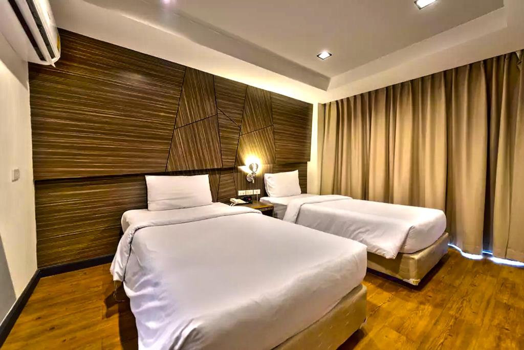 Double or Twin Deluxe