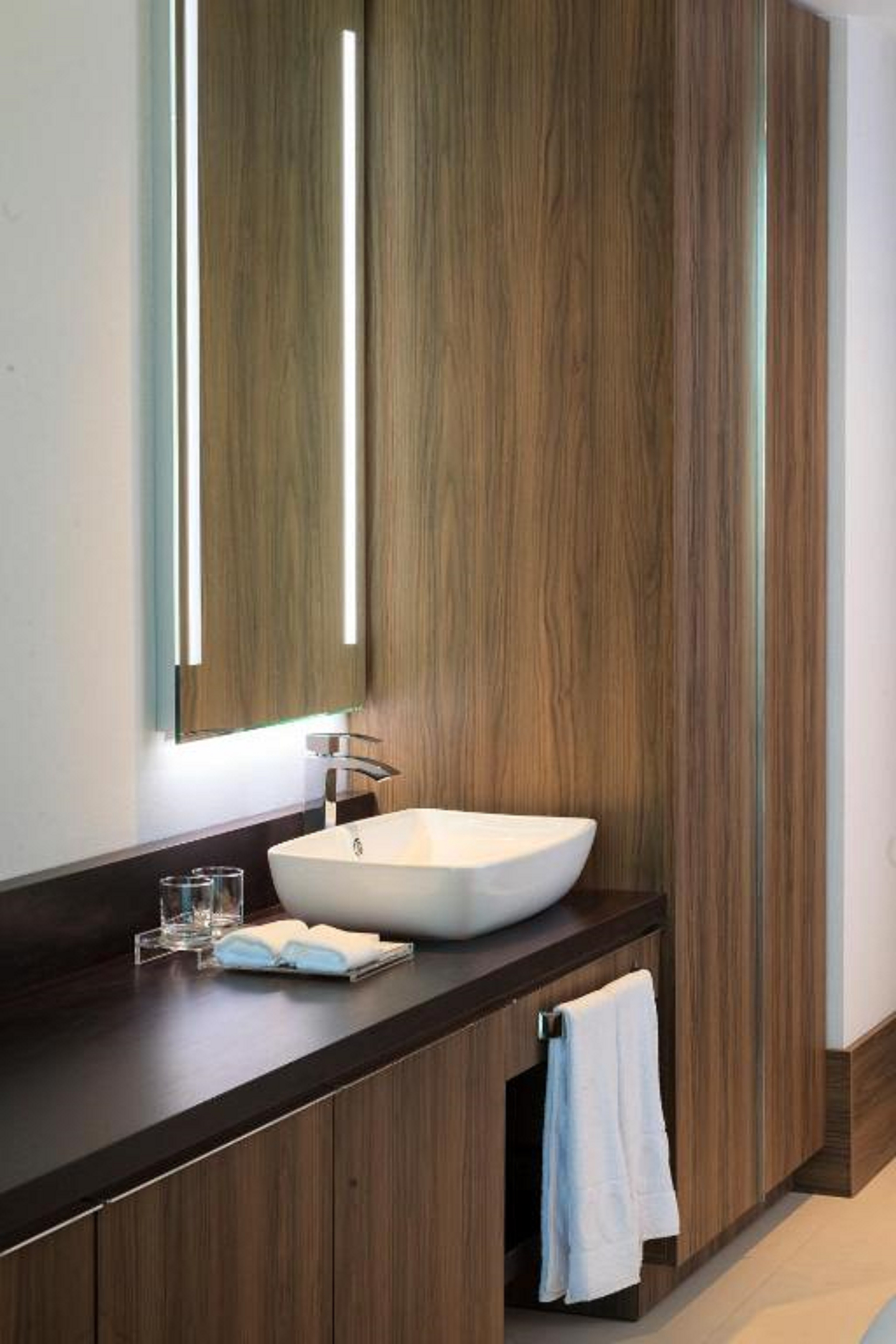 Double Executive King Bed