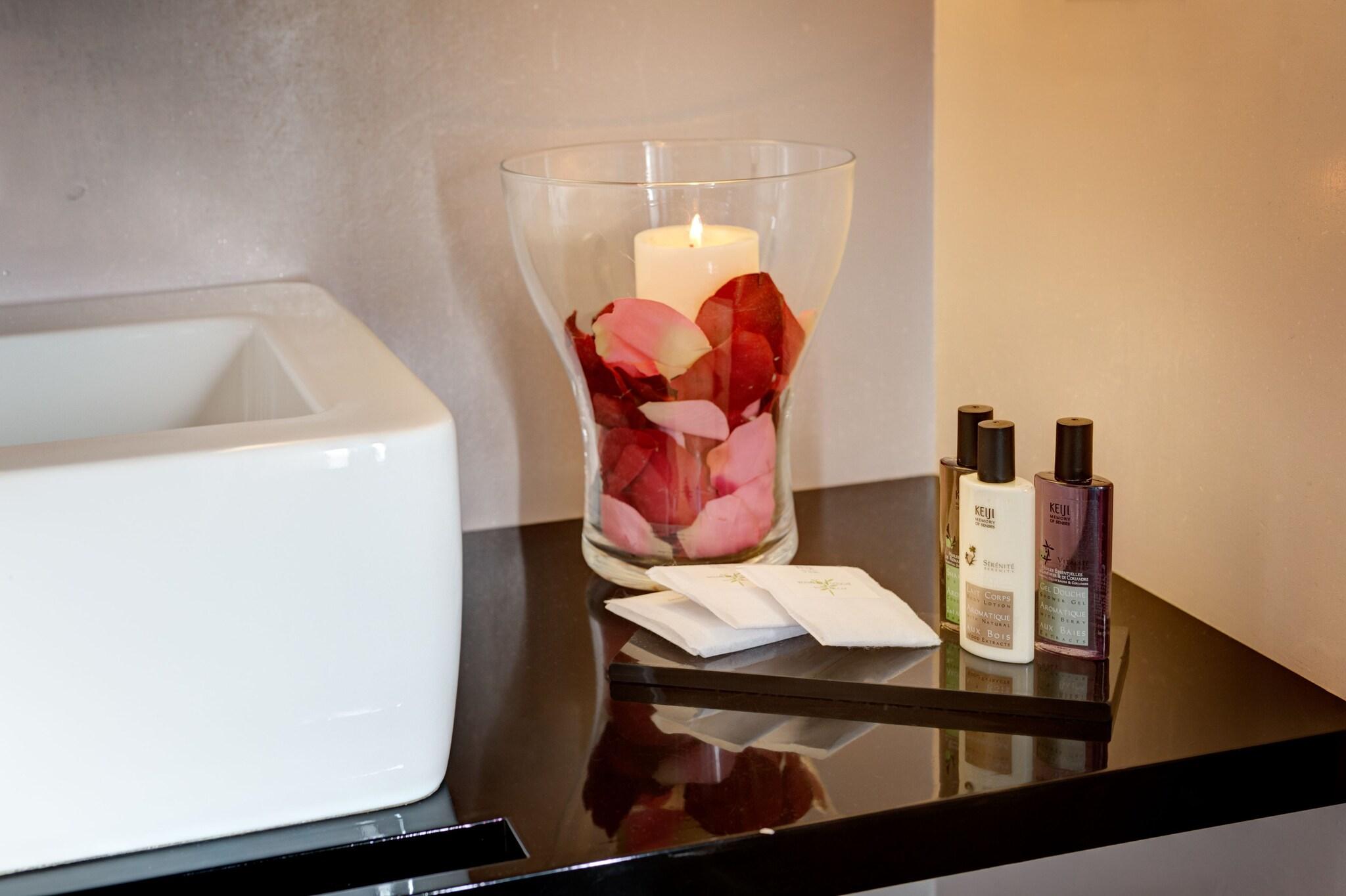 Suite with Double Bed