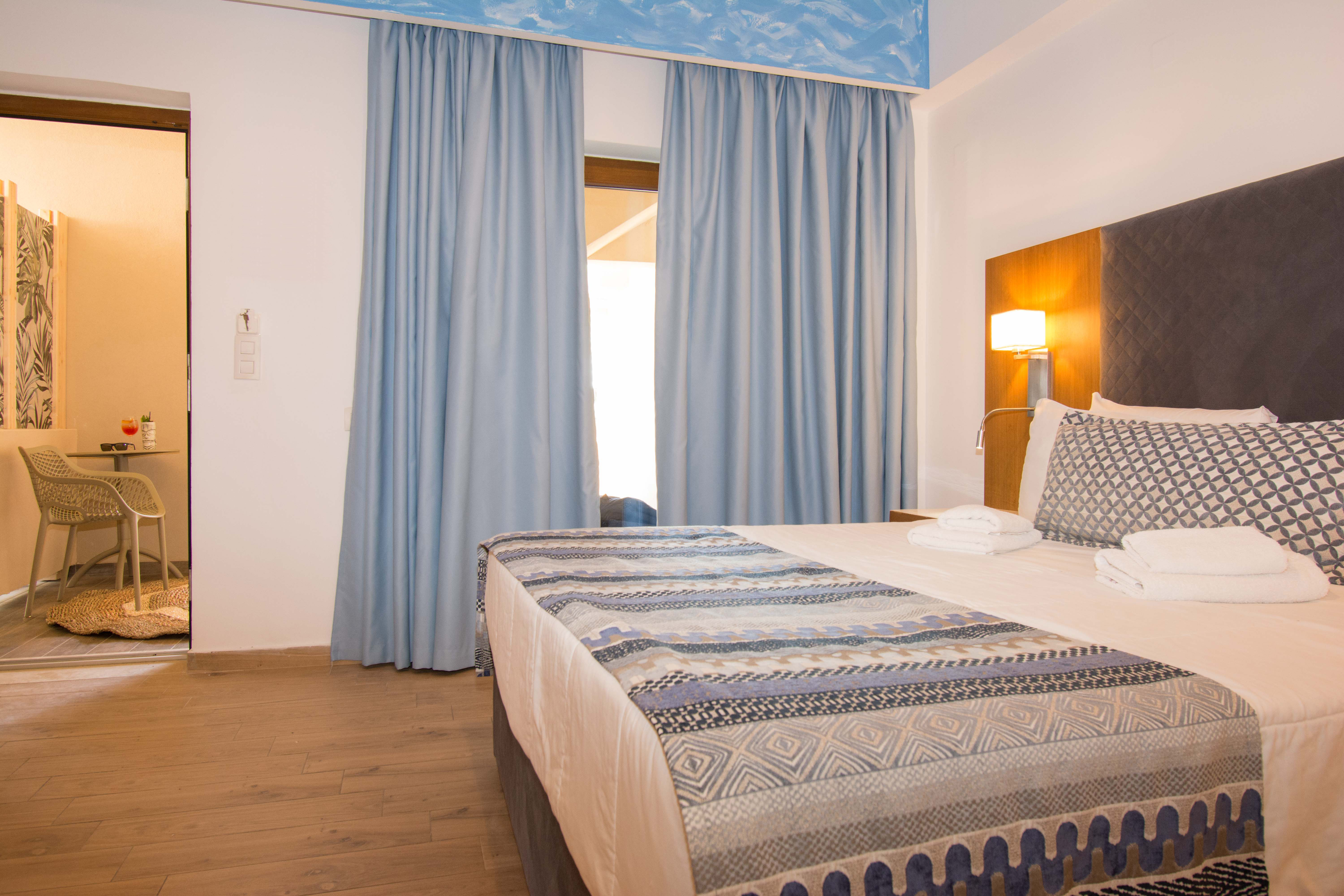 Double Deluxe with Jacuzzi