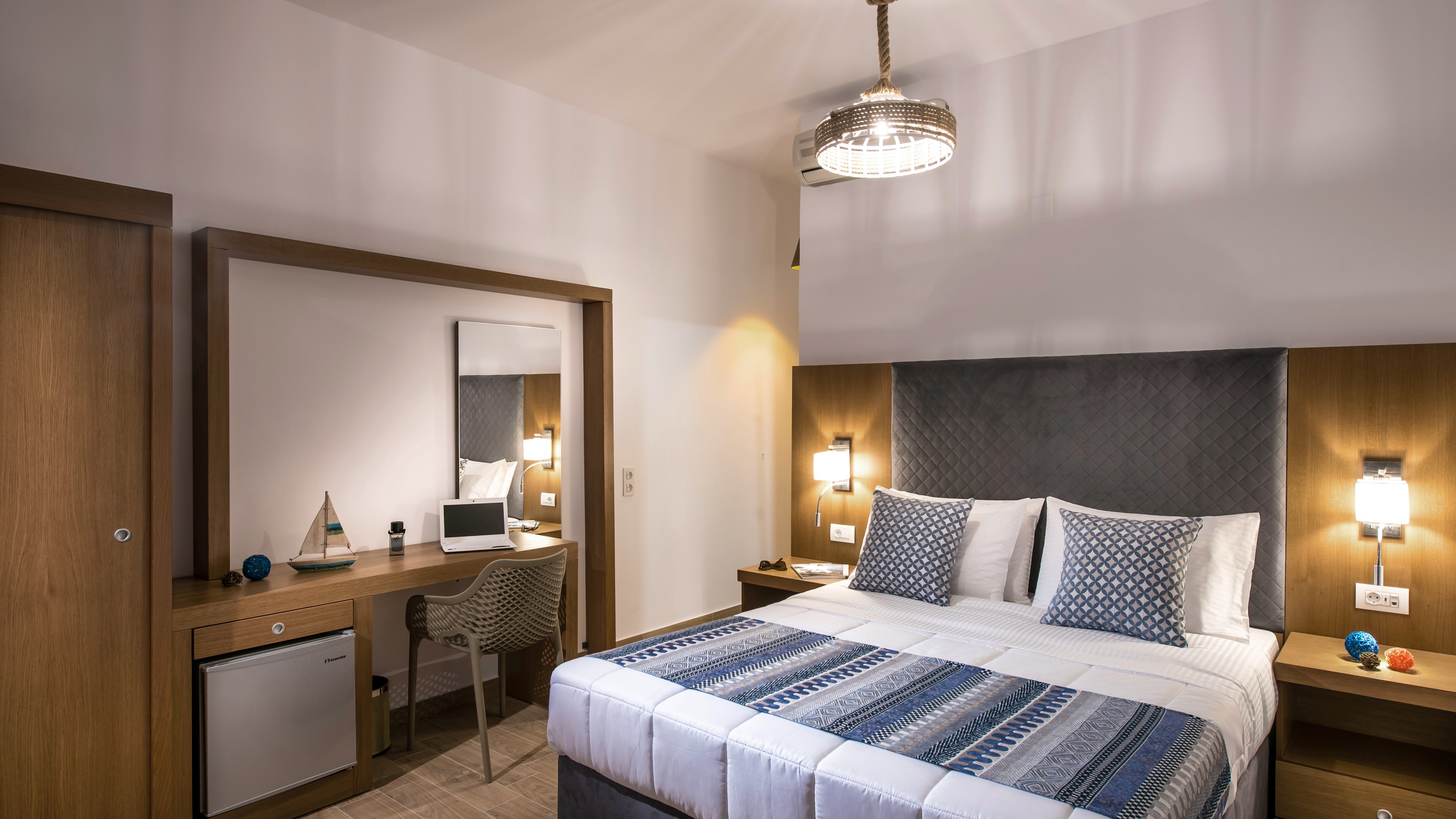 Double or Twin Deluxe