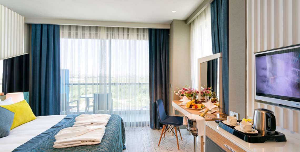 Family Room Connecting Room