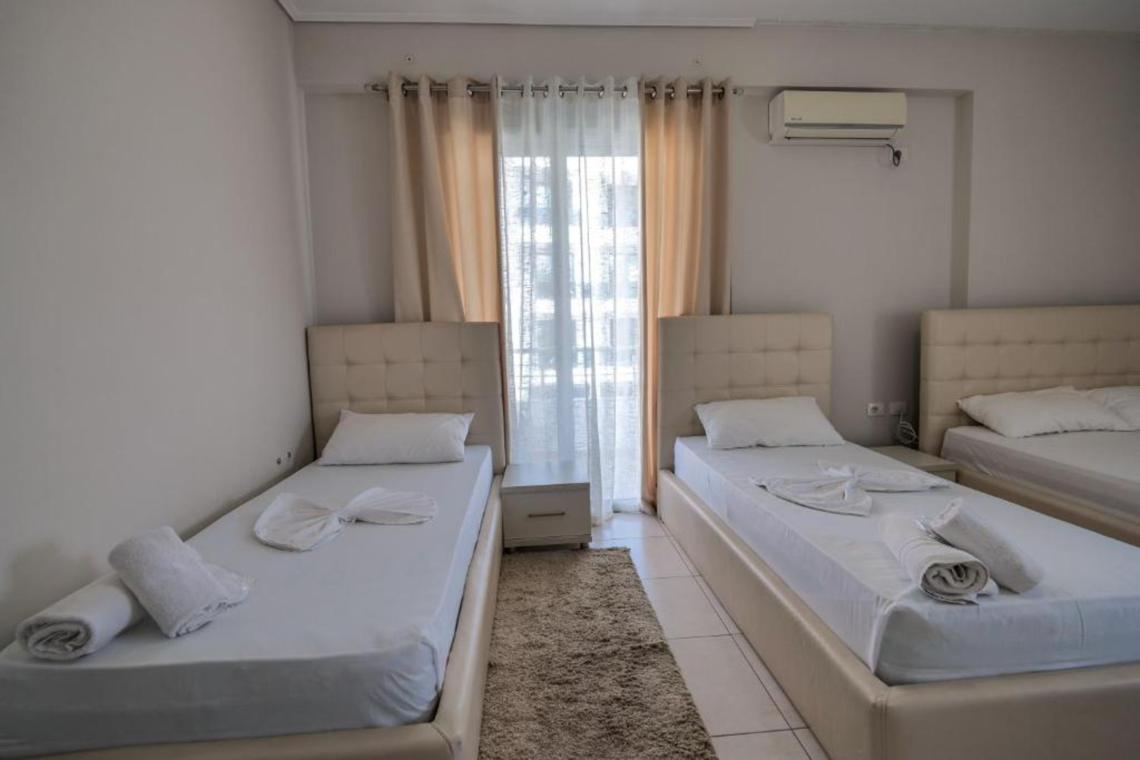 Quadruple Side Sea View