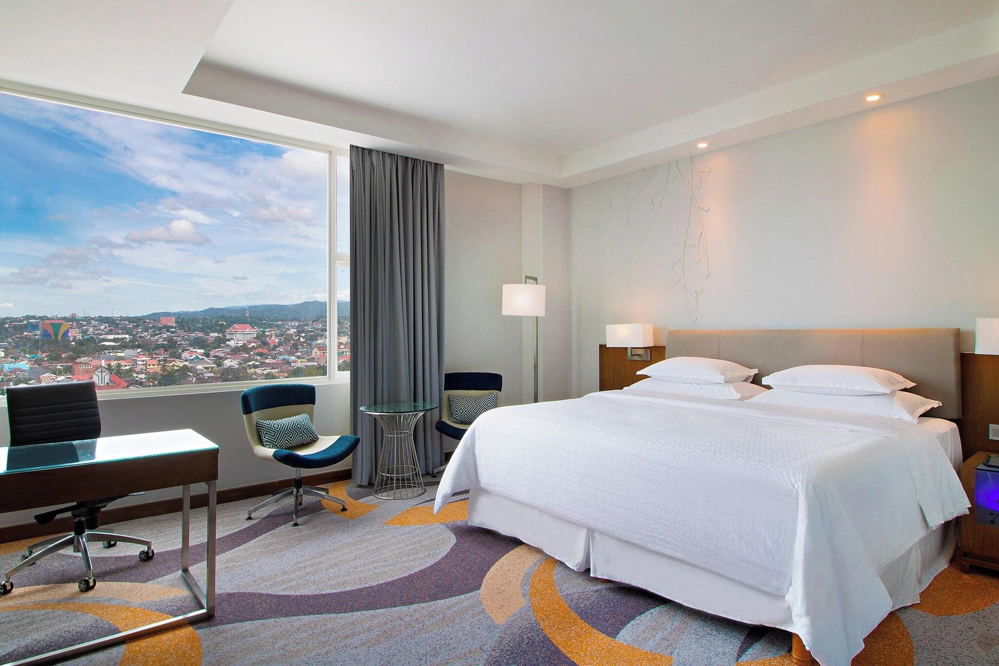 Suite City View King Bed