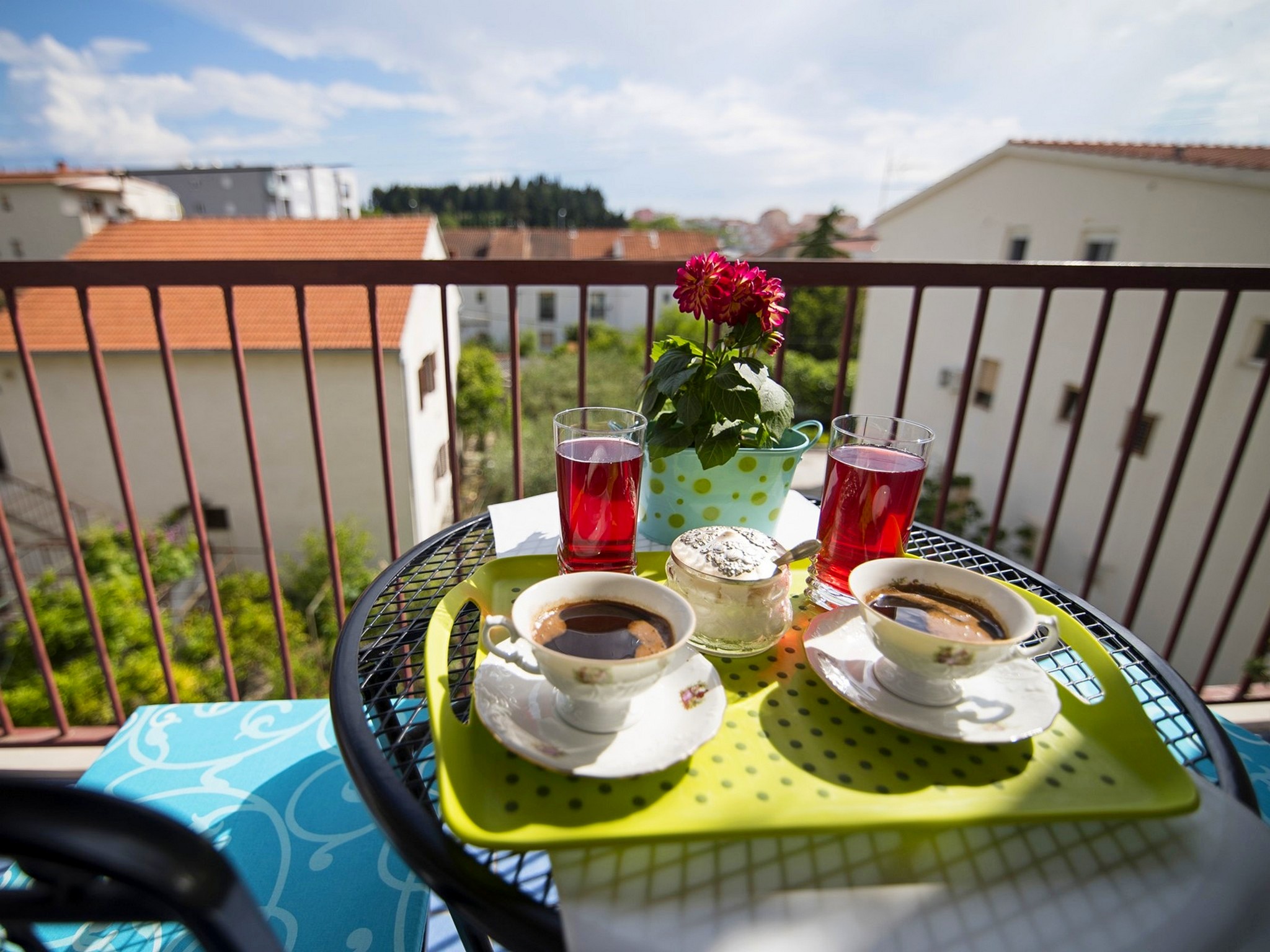 Apartment Capacity 4