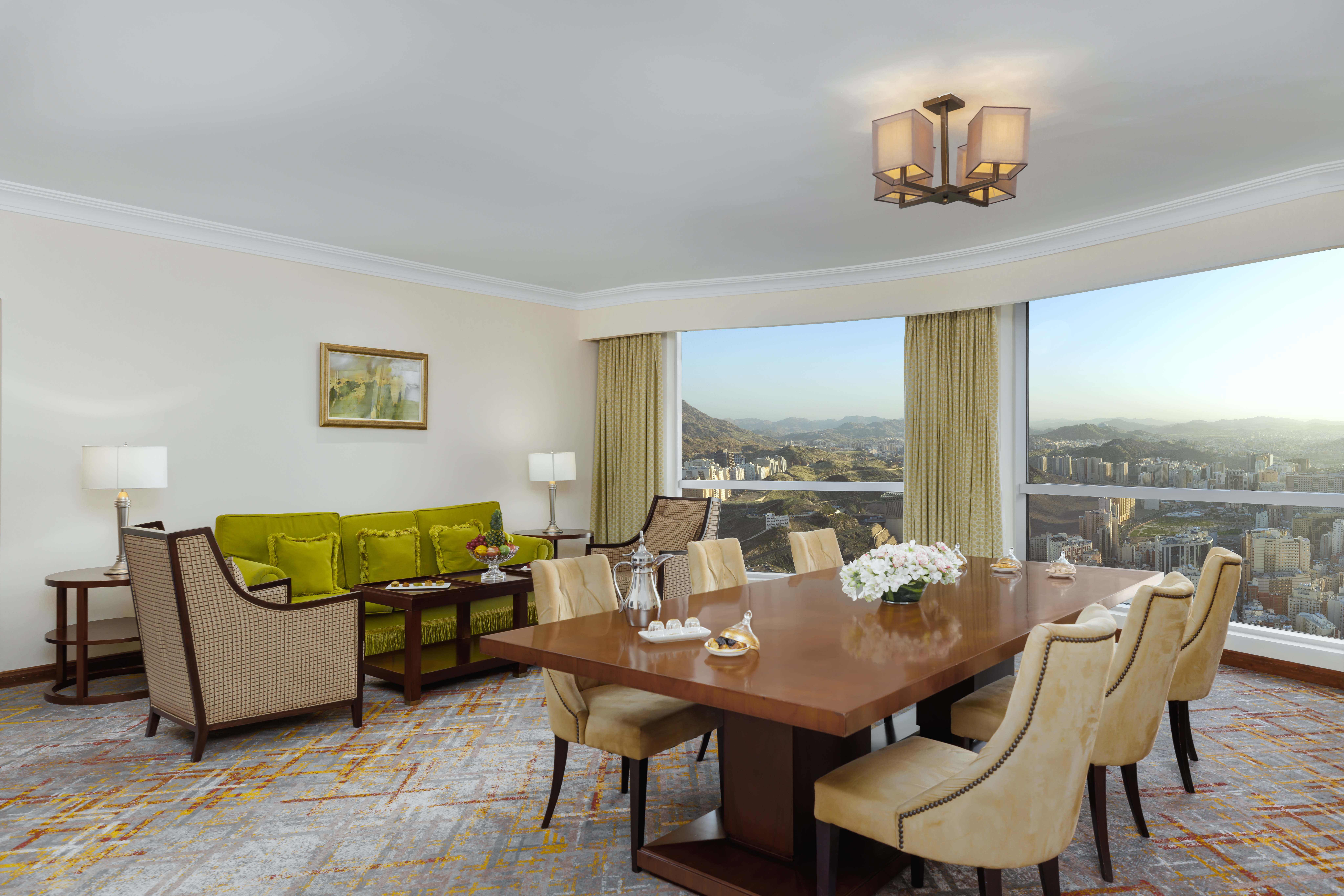 Suite Executive City View