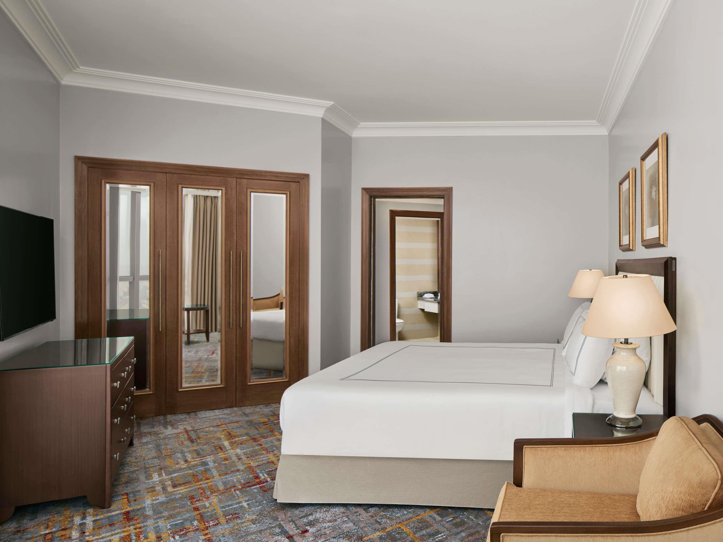 Junior Suite with Views