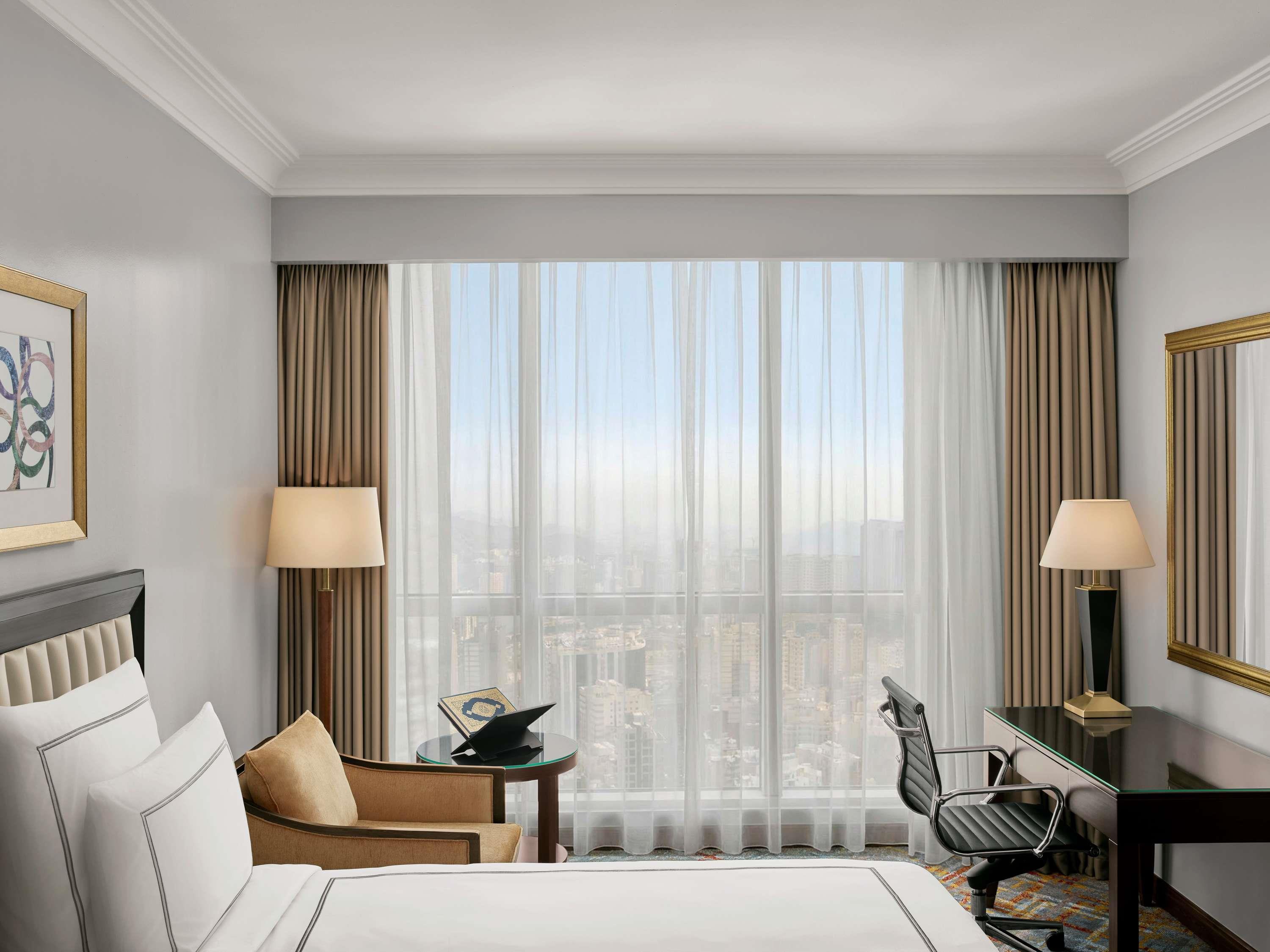 Junior Suite with Views