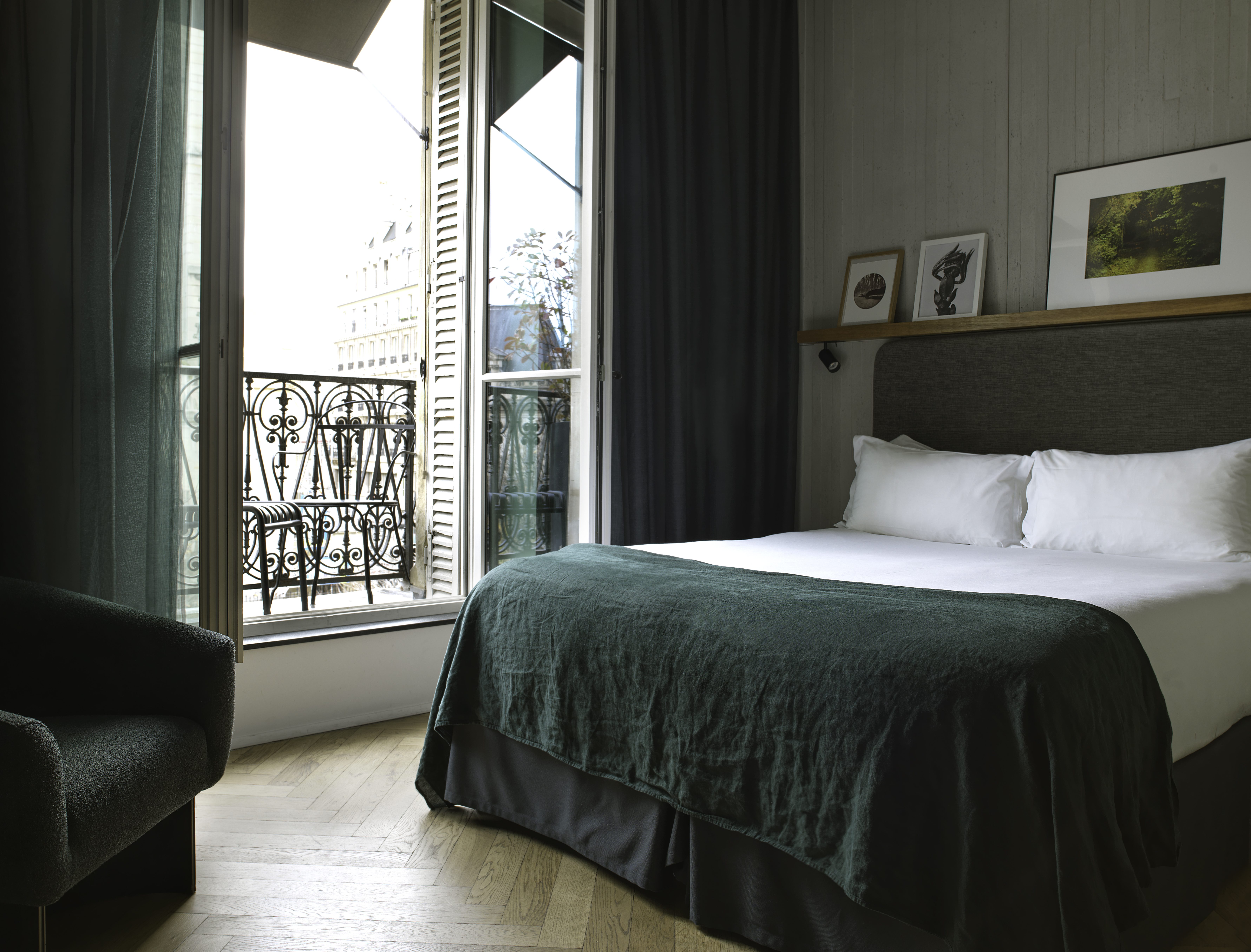 Studio Connecting Room