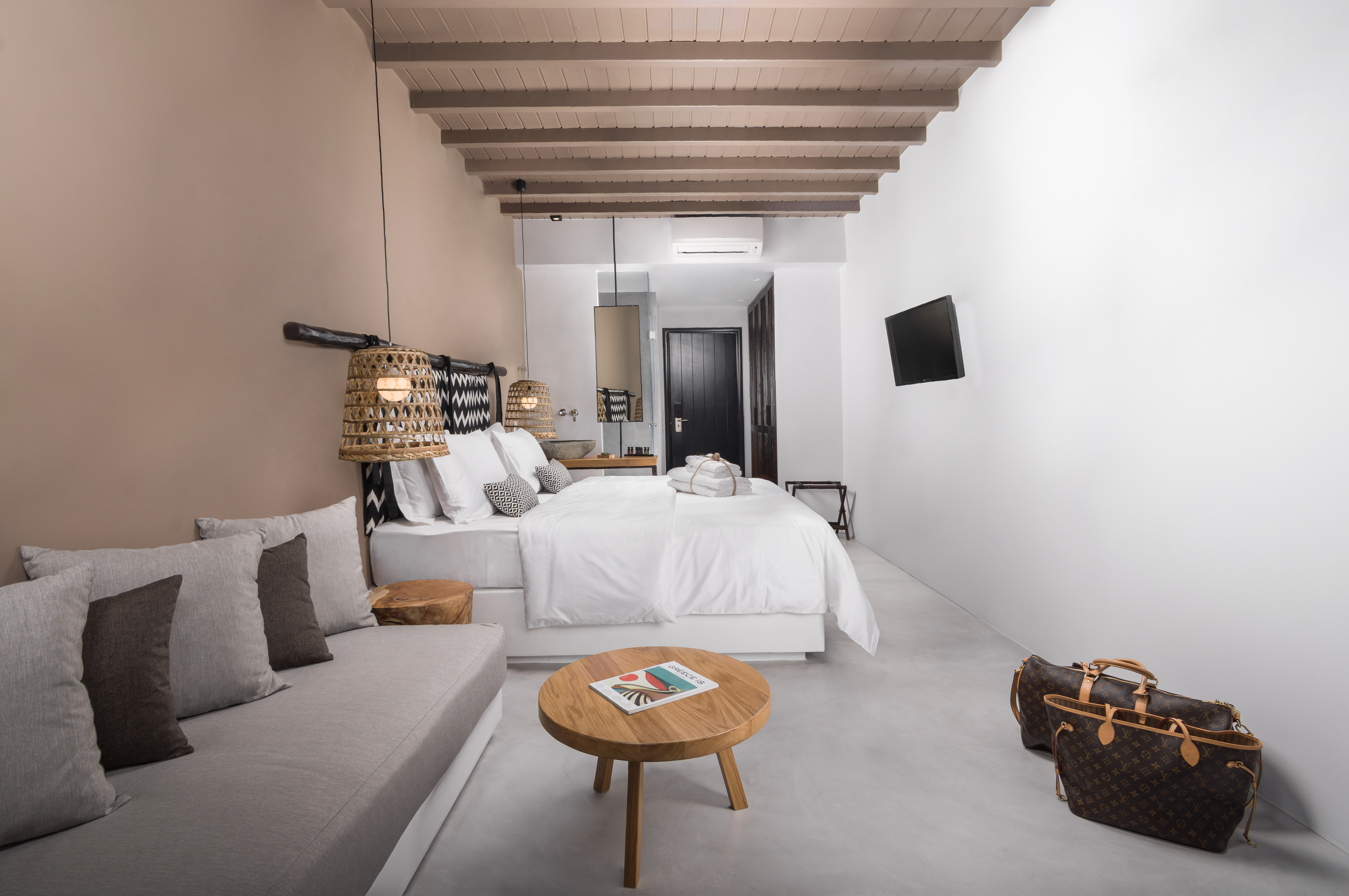 Double Deluxe with Private Pool