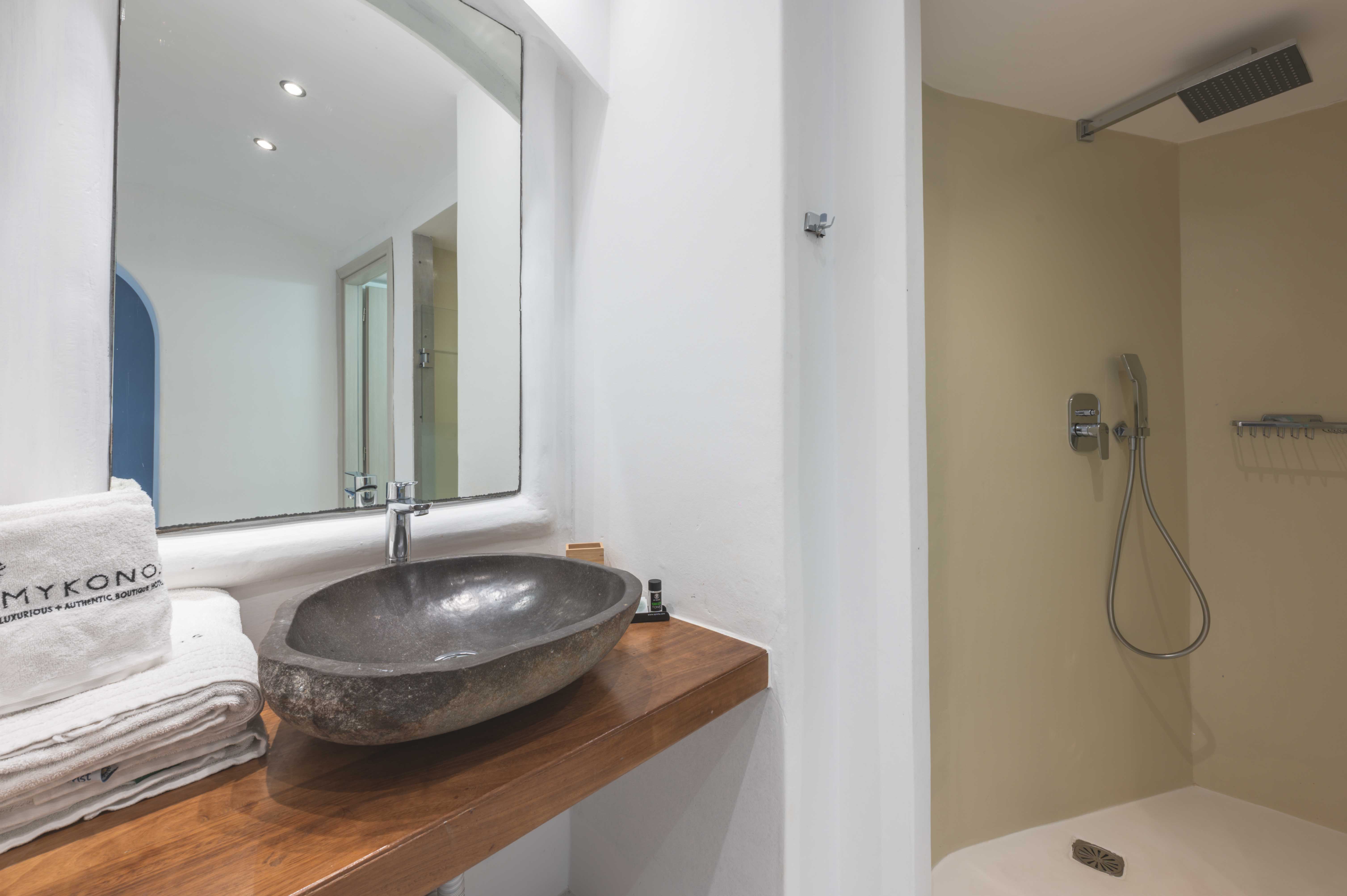 Family Room Capacity 3