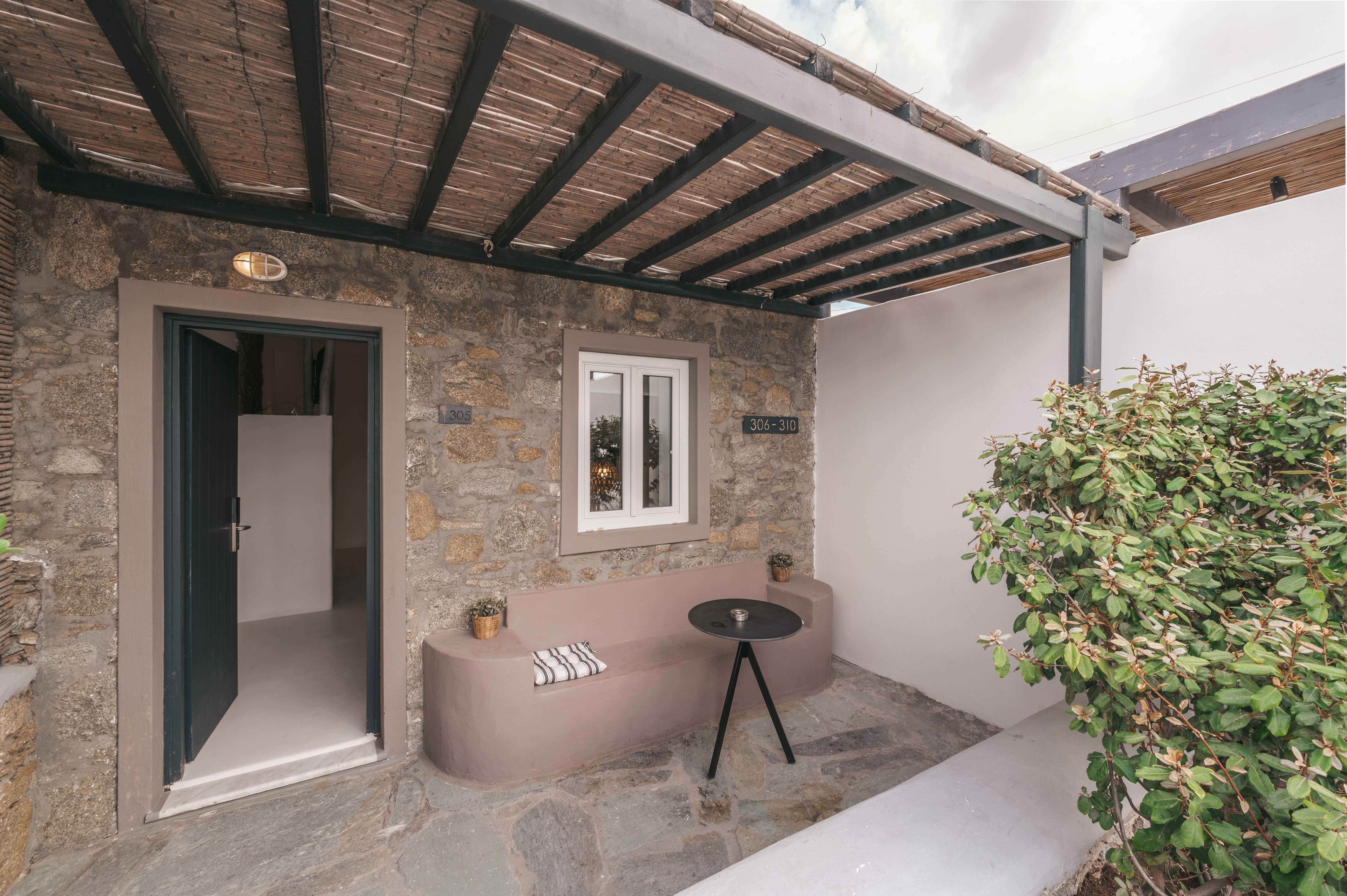 Family Room Capacity 3