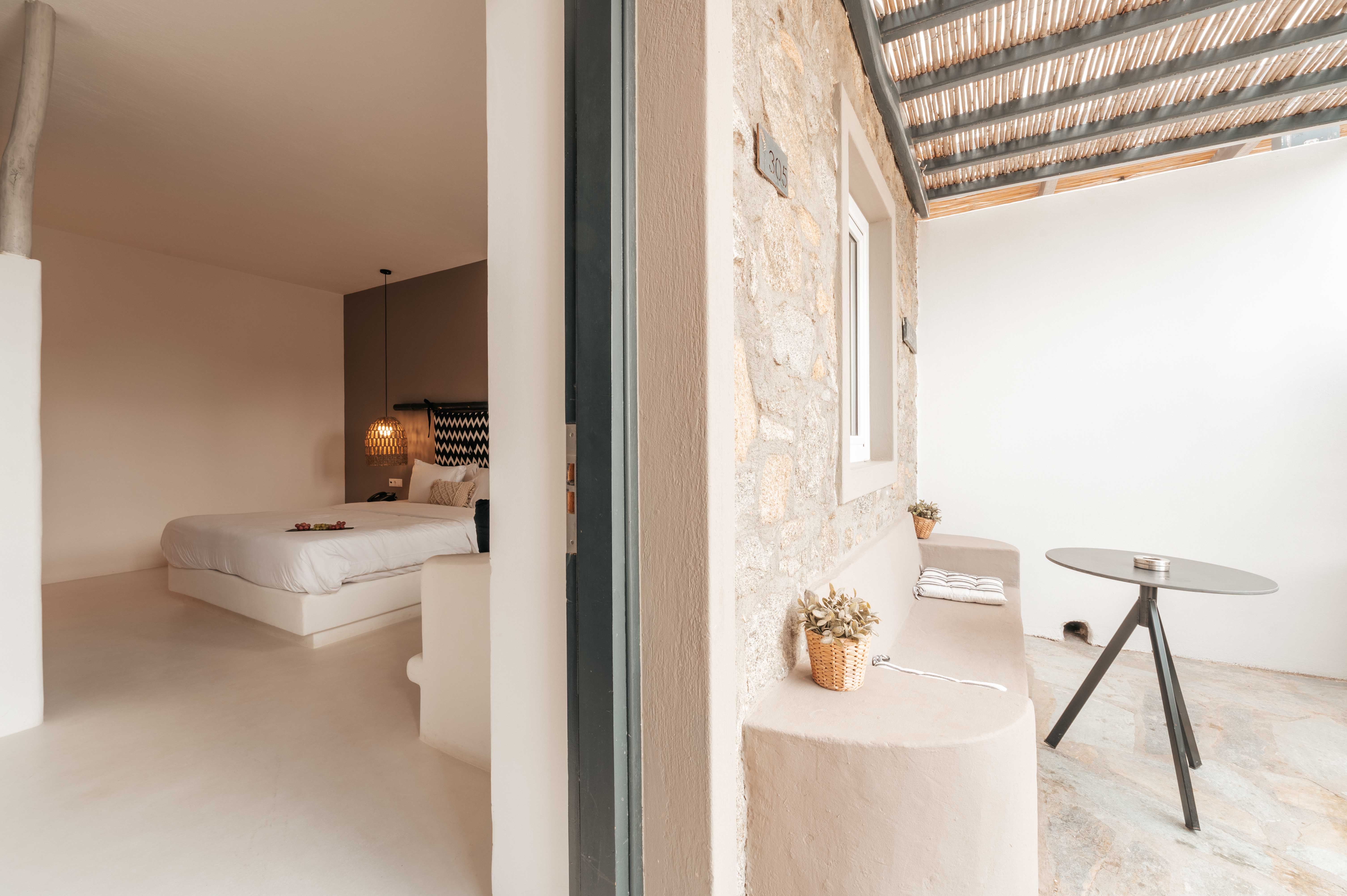 Family Room Capacity 3