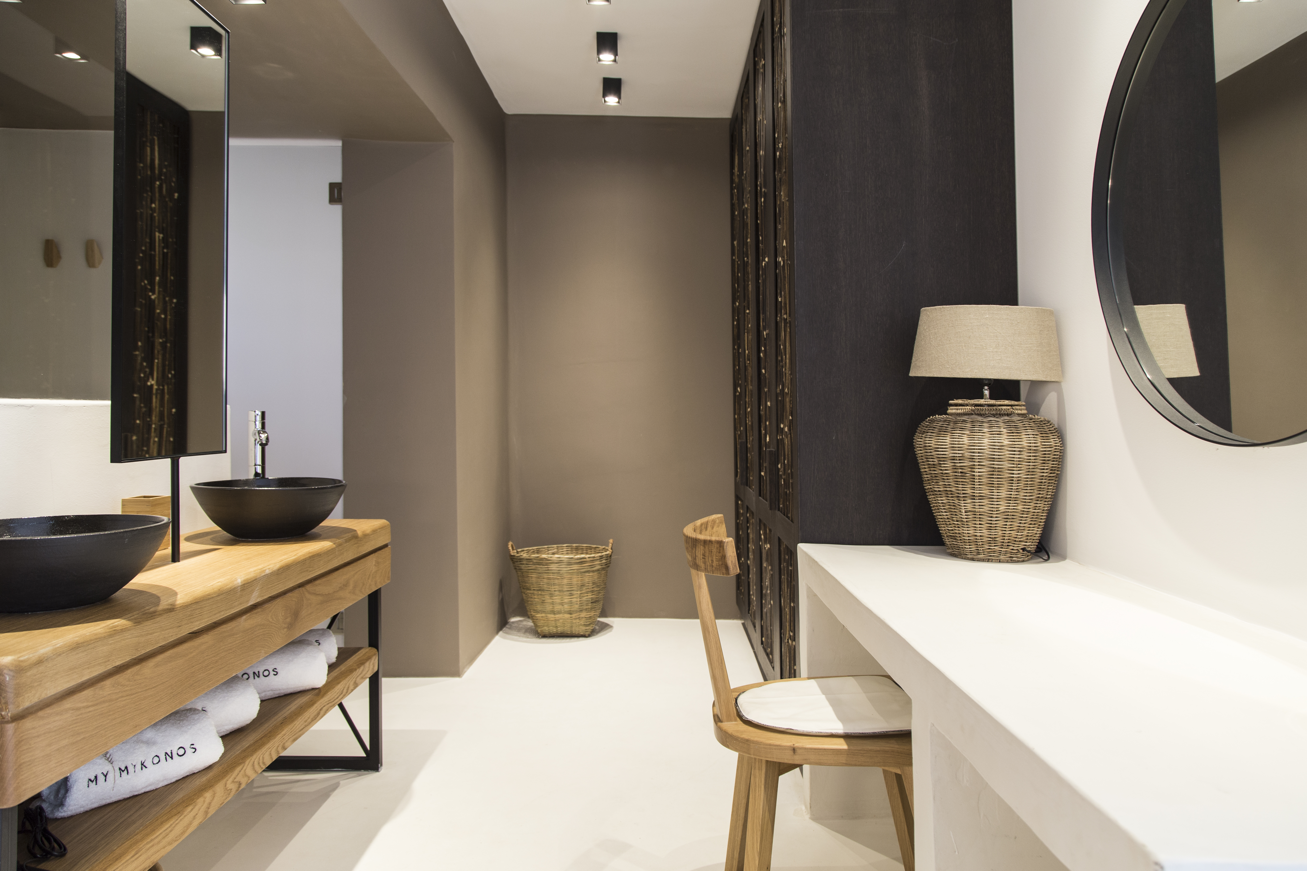 Suite Two Bedrooms
