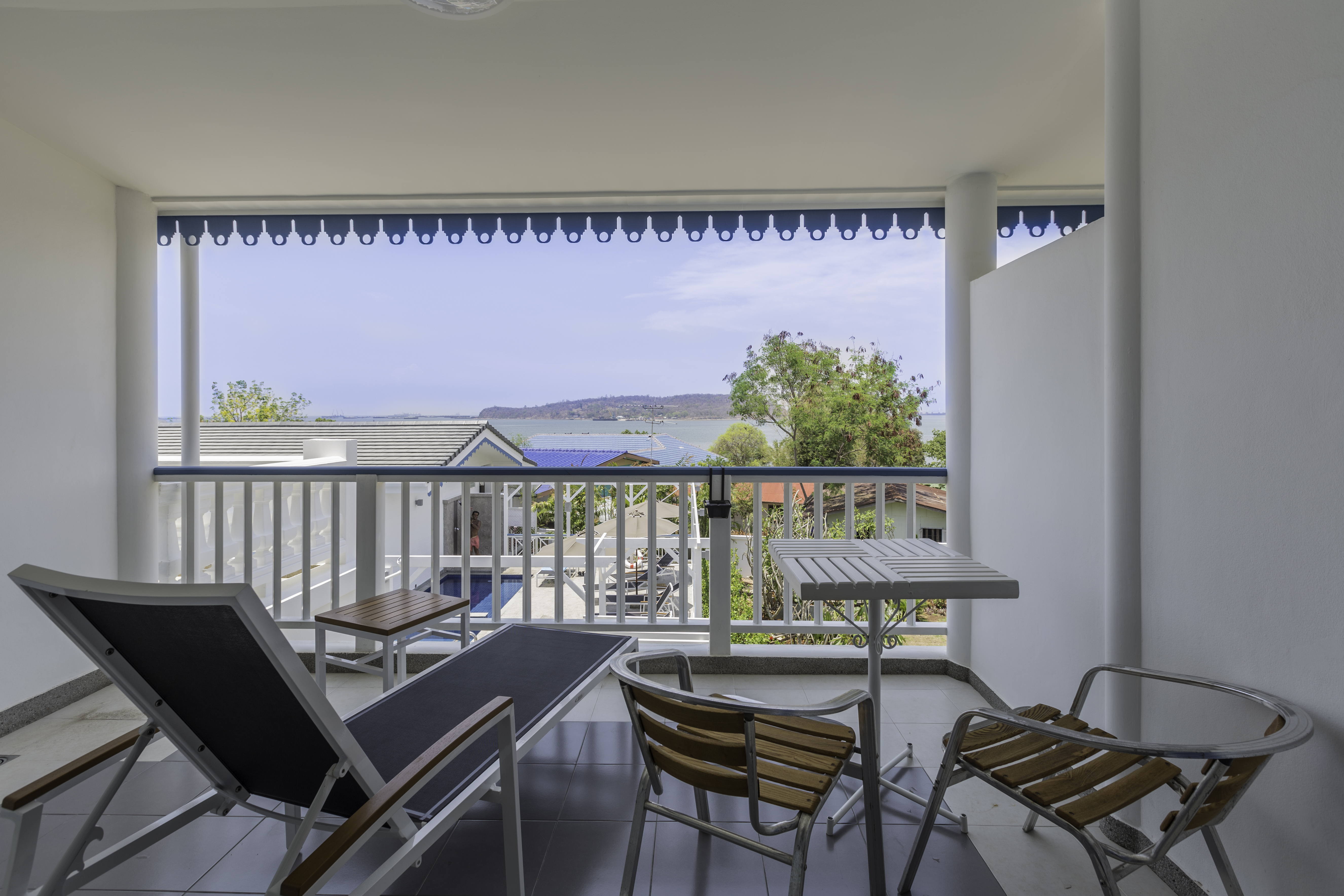 Double or Twin Deluxe