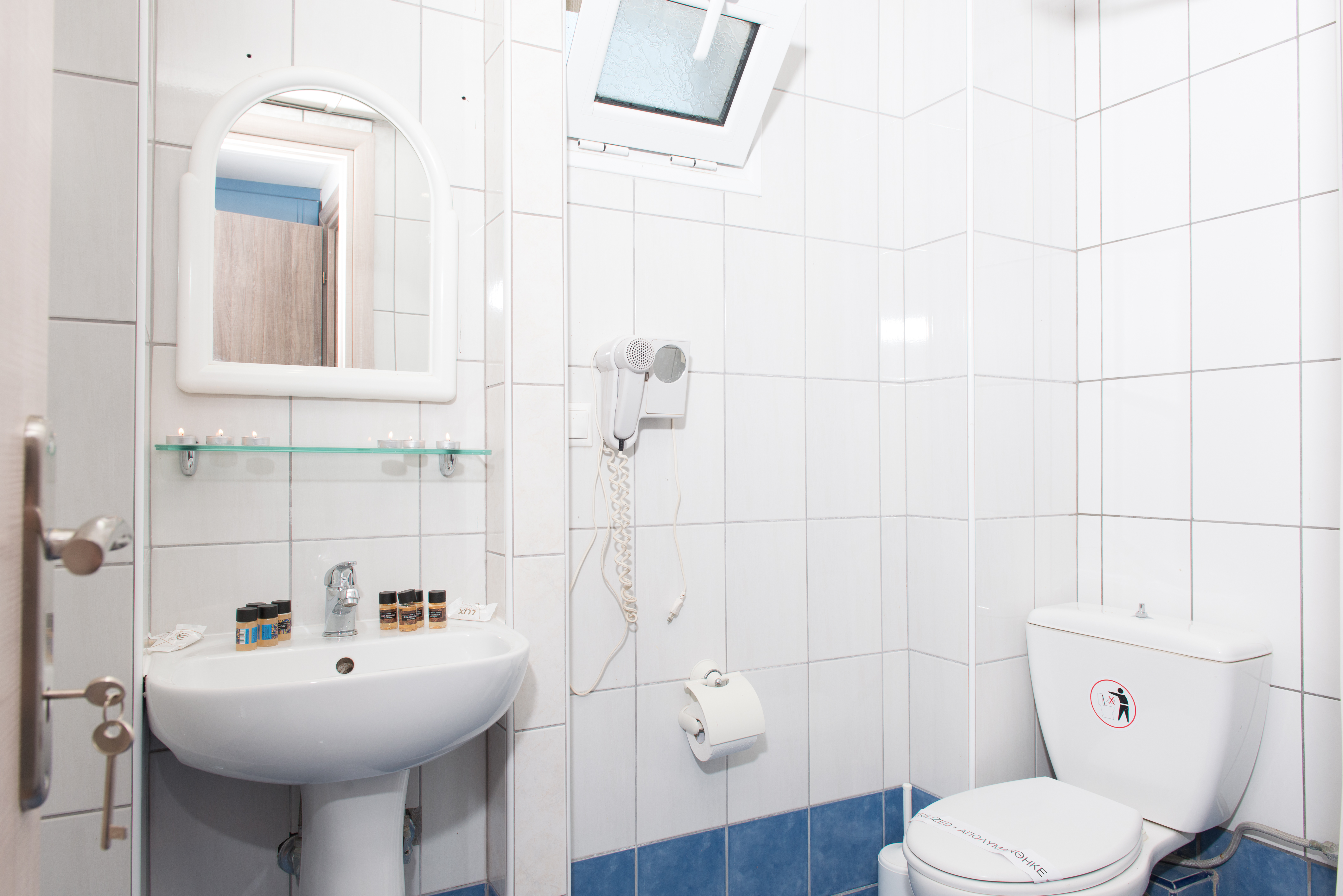 Studio Superior Side Sea View