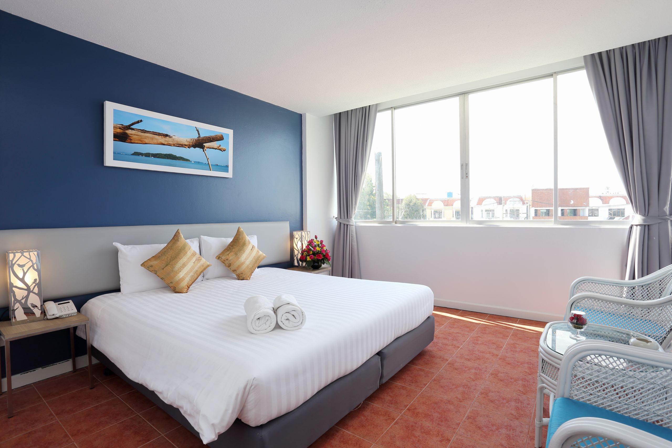 Double or Twin Standard