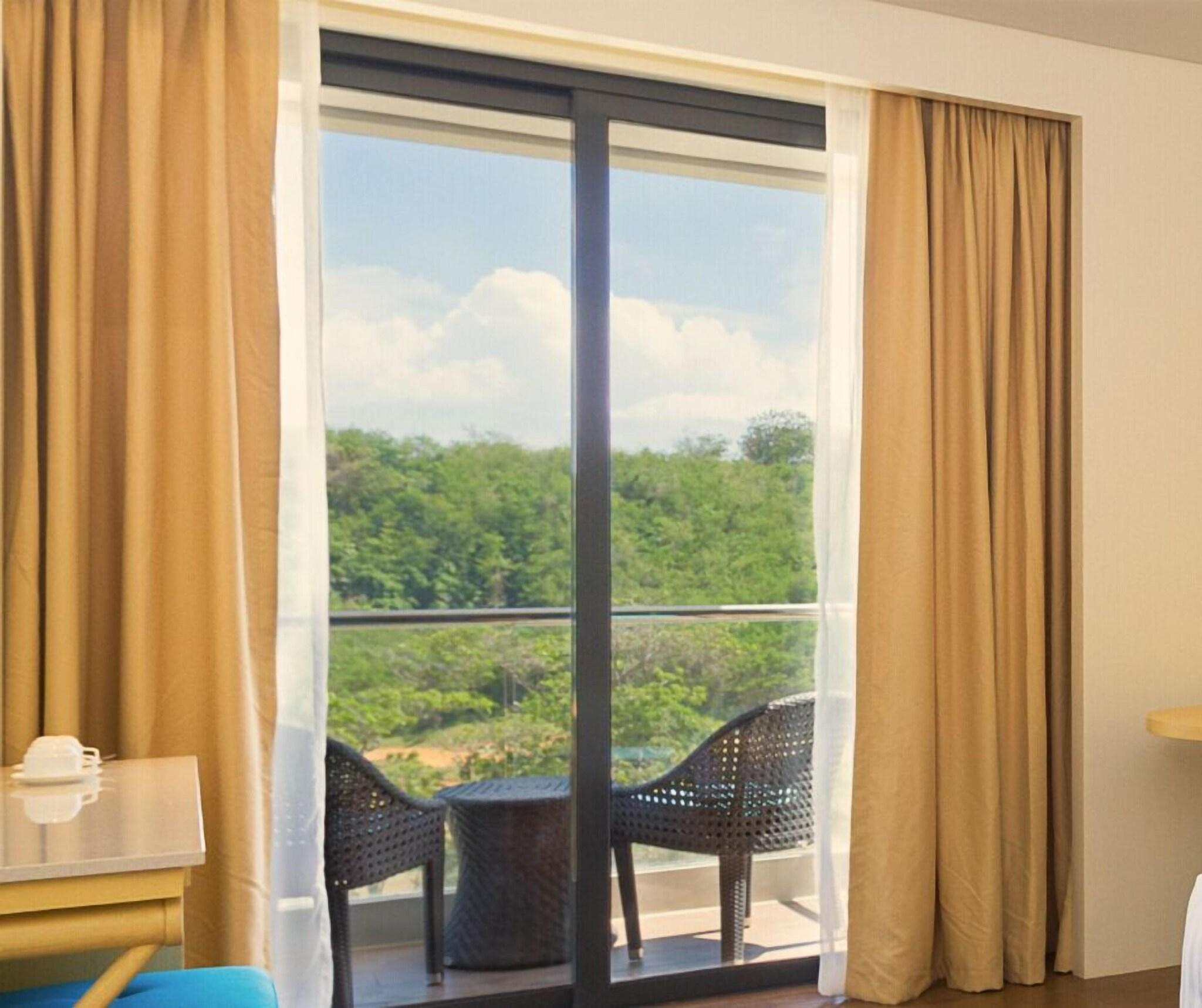 Double Premier Queen Bed