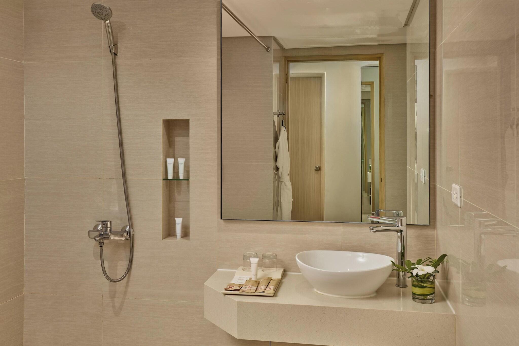 Double Premier Queen Bed