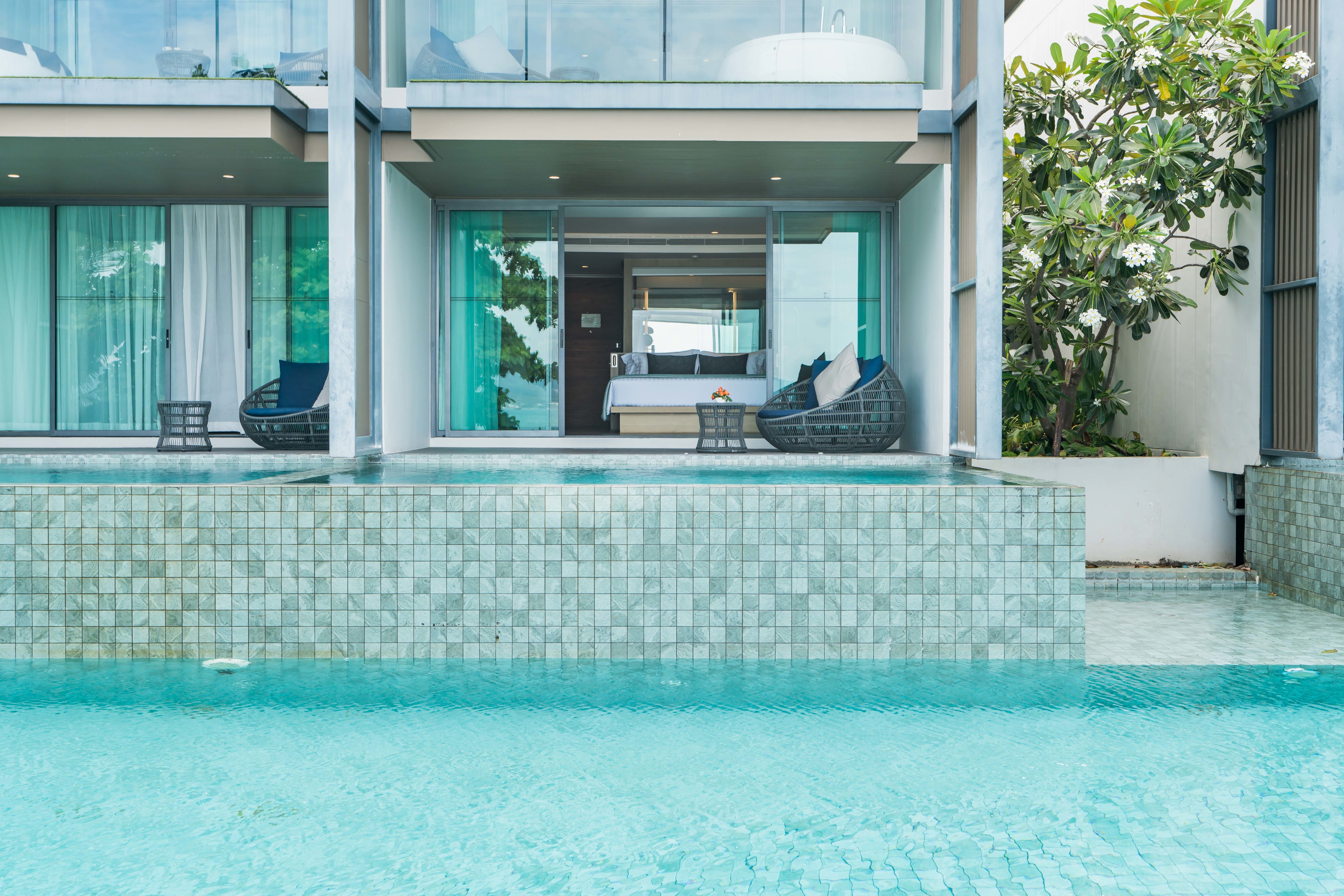 Double with Private Pool