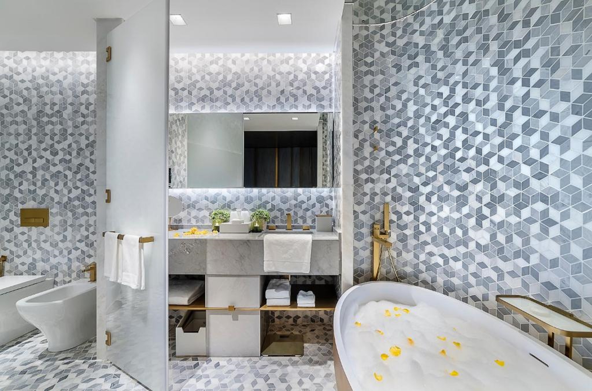 Double Superior Queen Bed