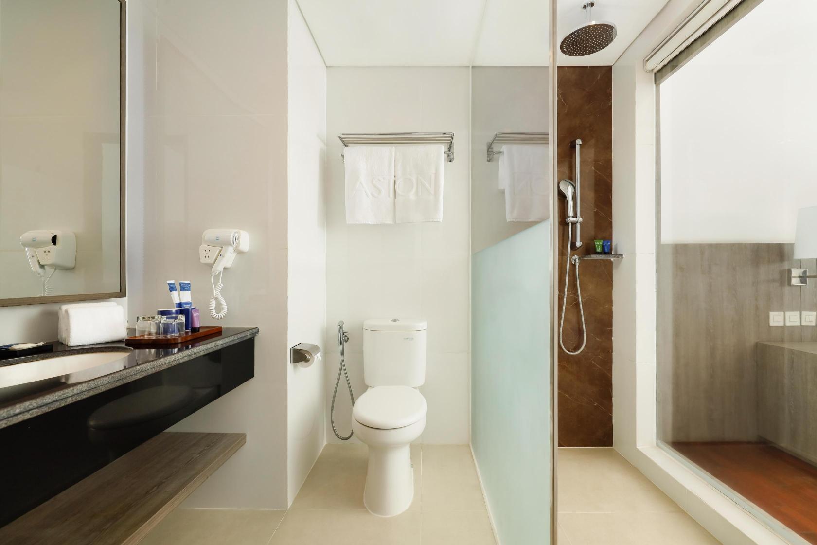 Double or Twin Deluxe Lagoon View