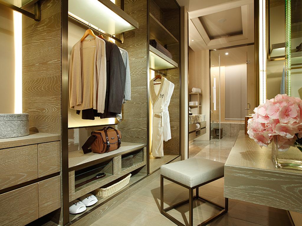 Suite Premier King Bed