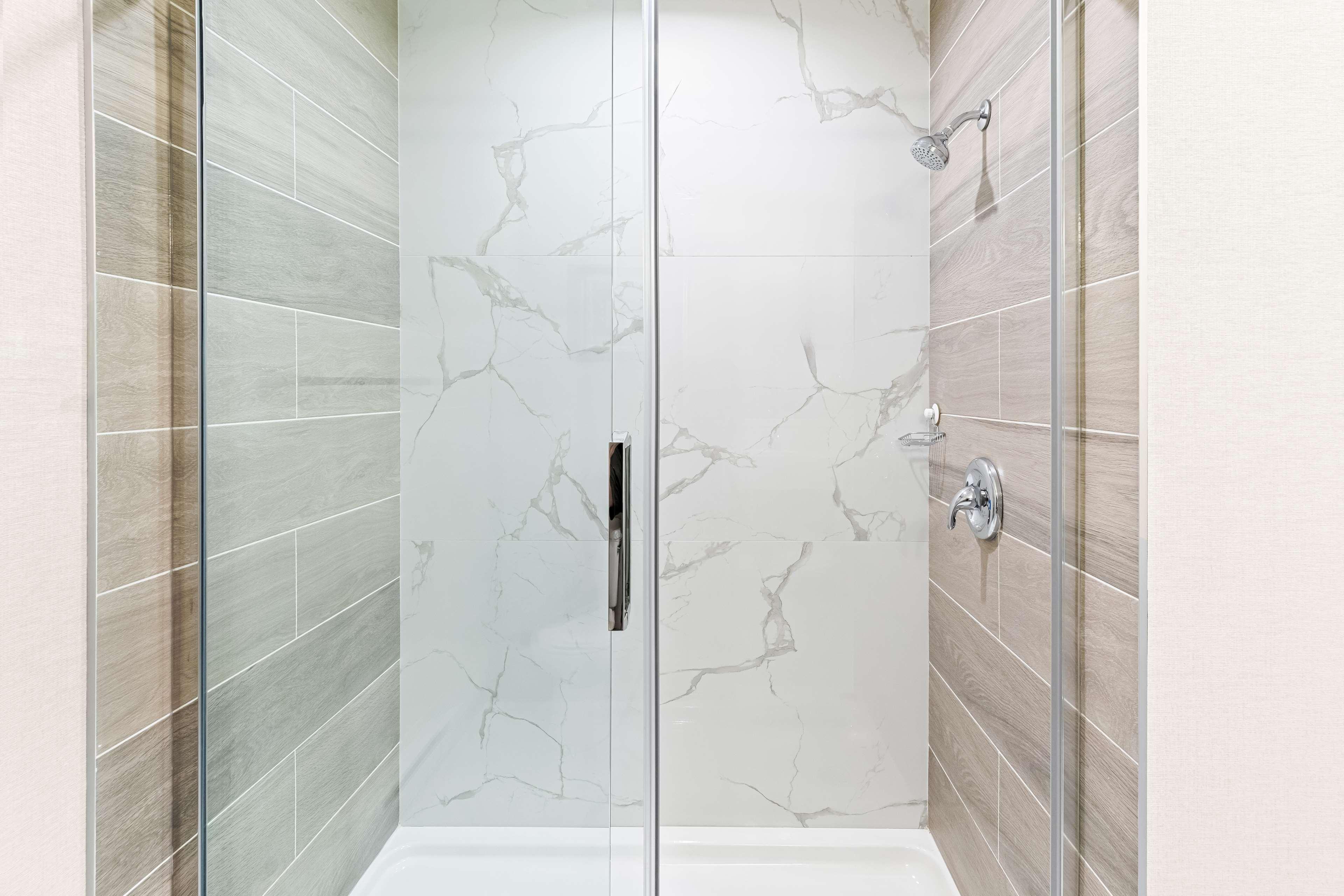 Room Accessible King Size Bed