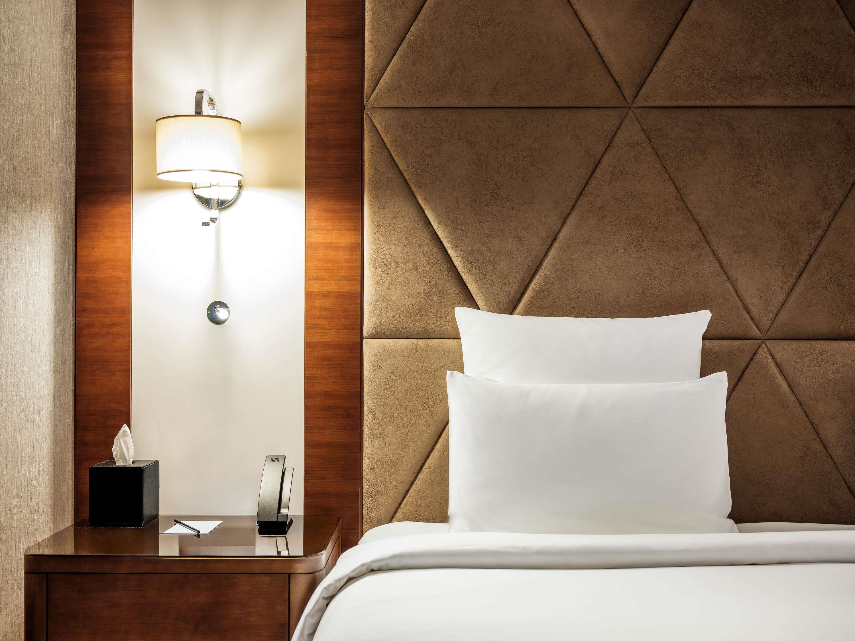 Junior Suite King Size Bed