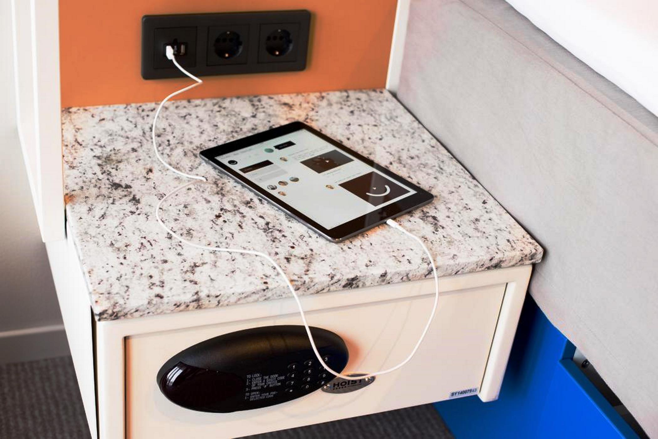 Double Single Superior