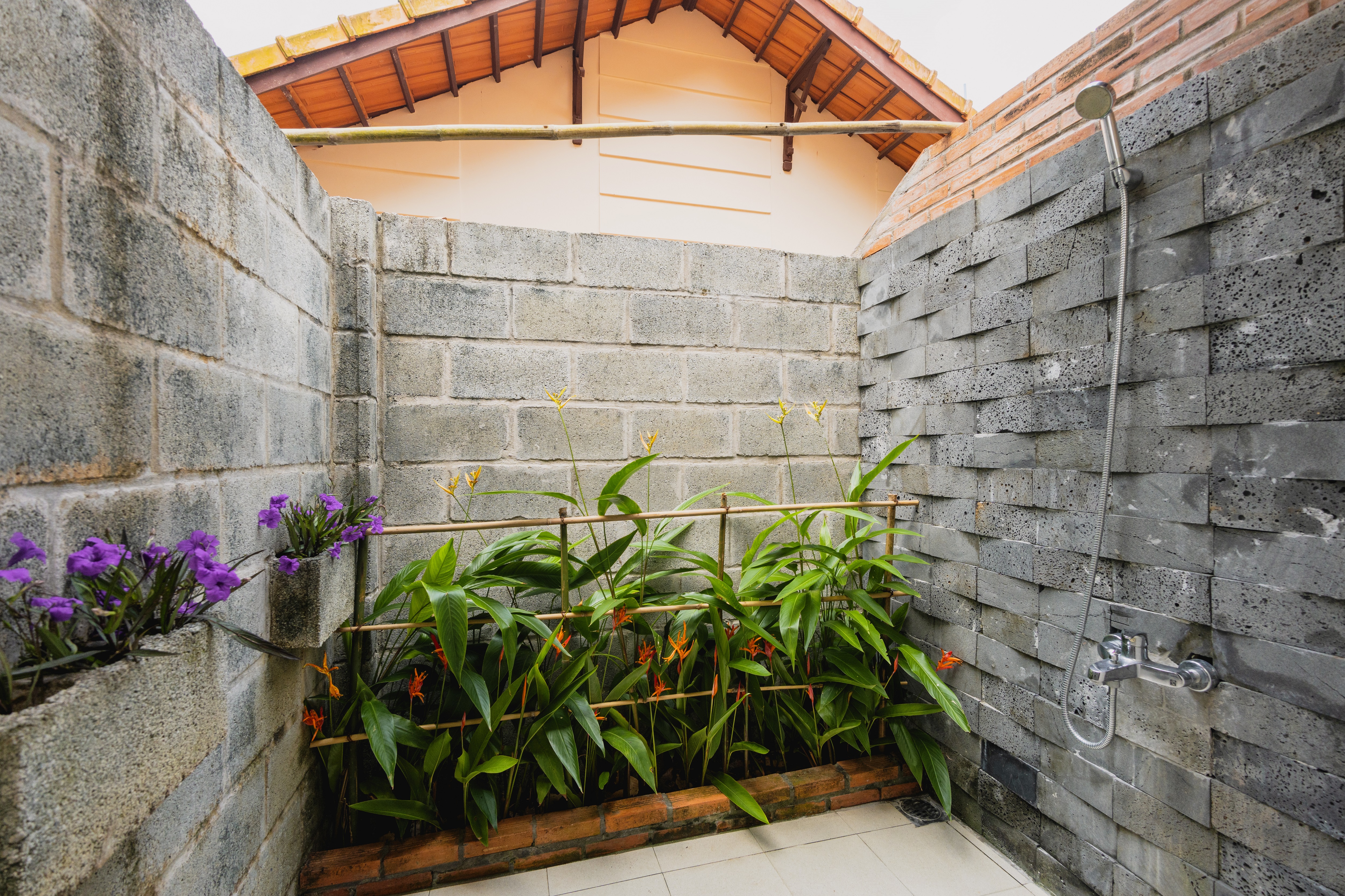 Double Classic Garden View