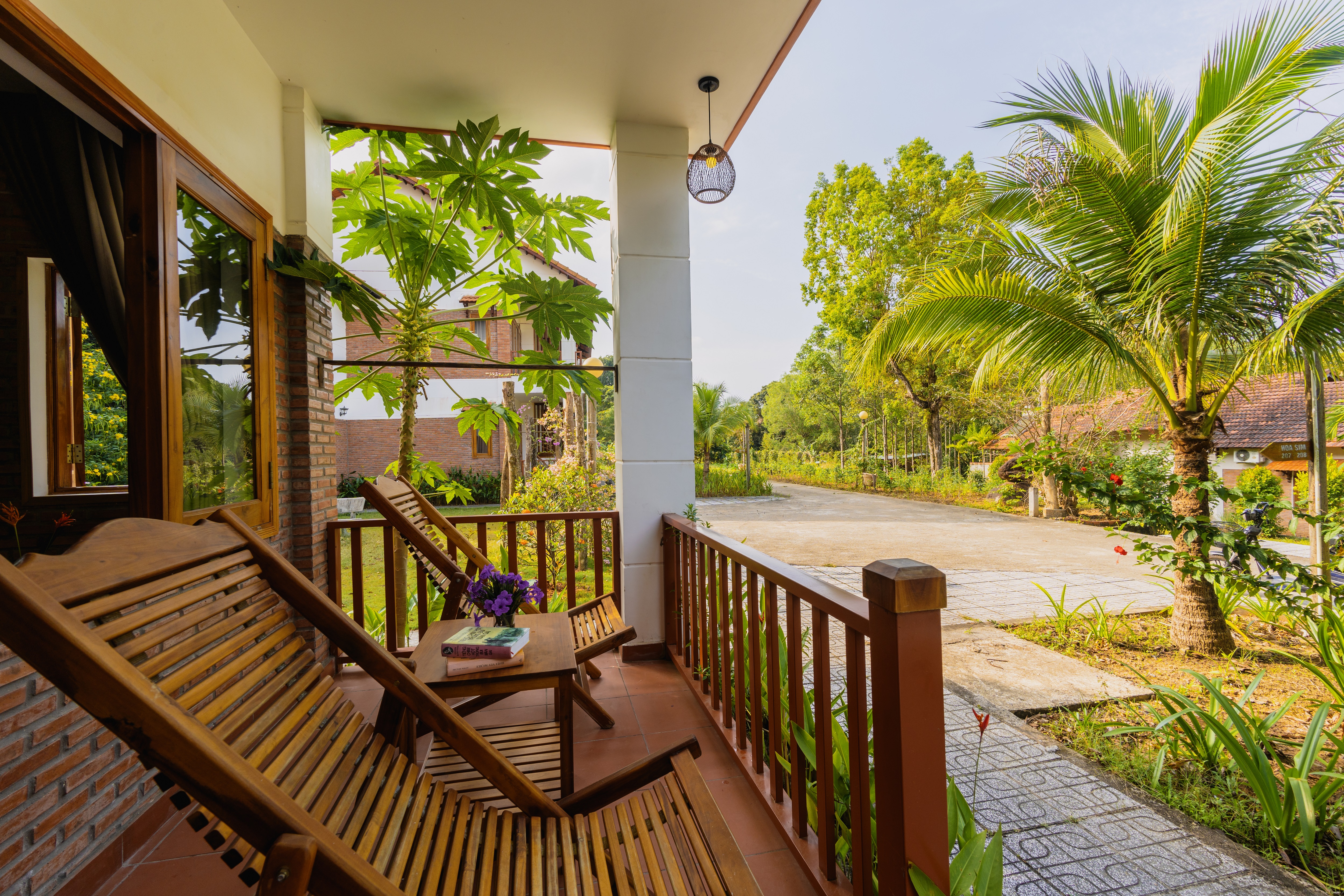 Twin Deluxe Garden View