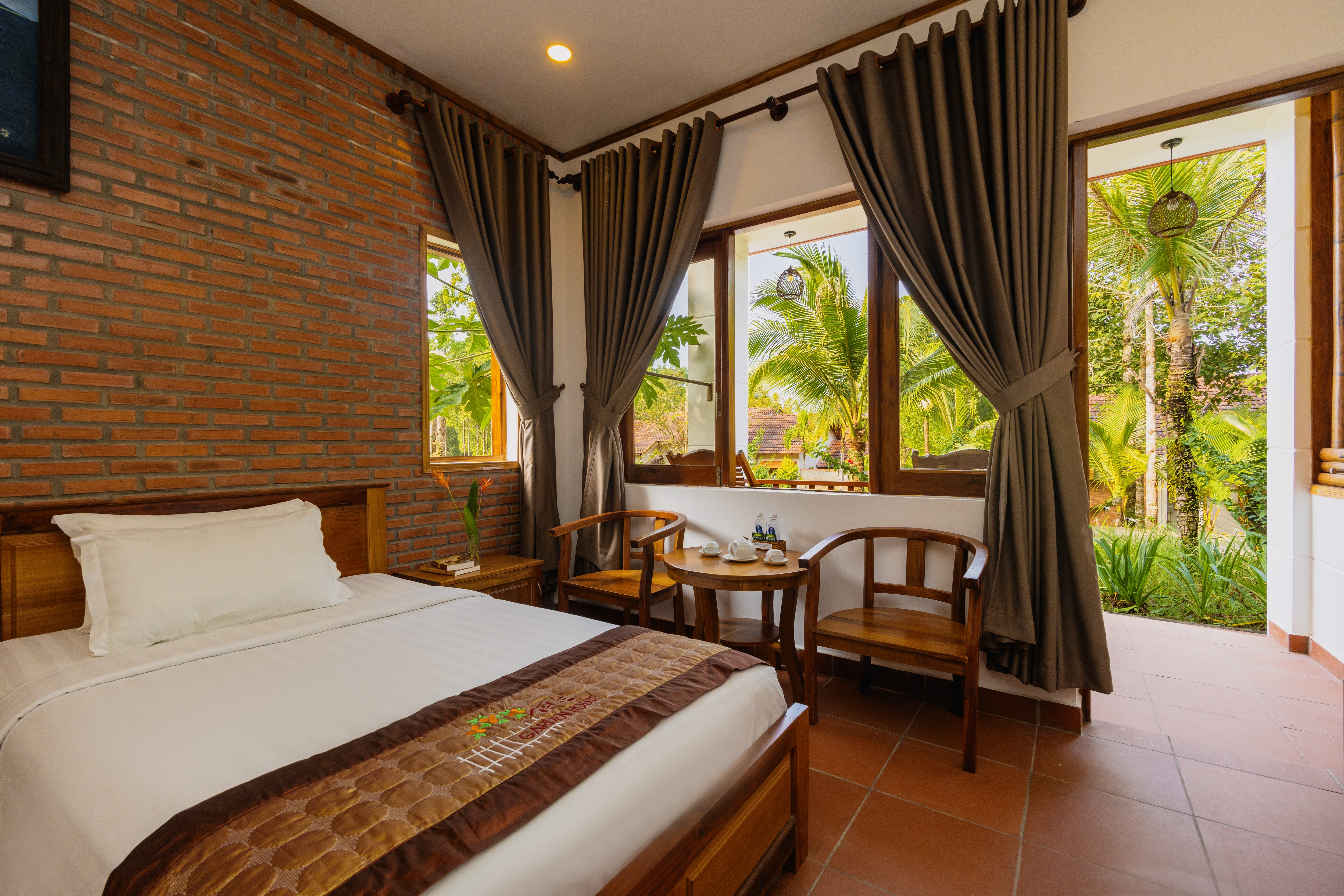 Twin Deluxe Garden View