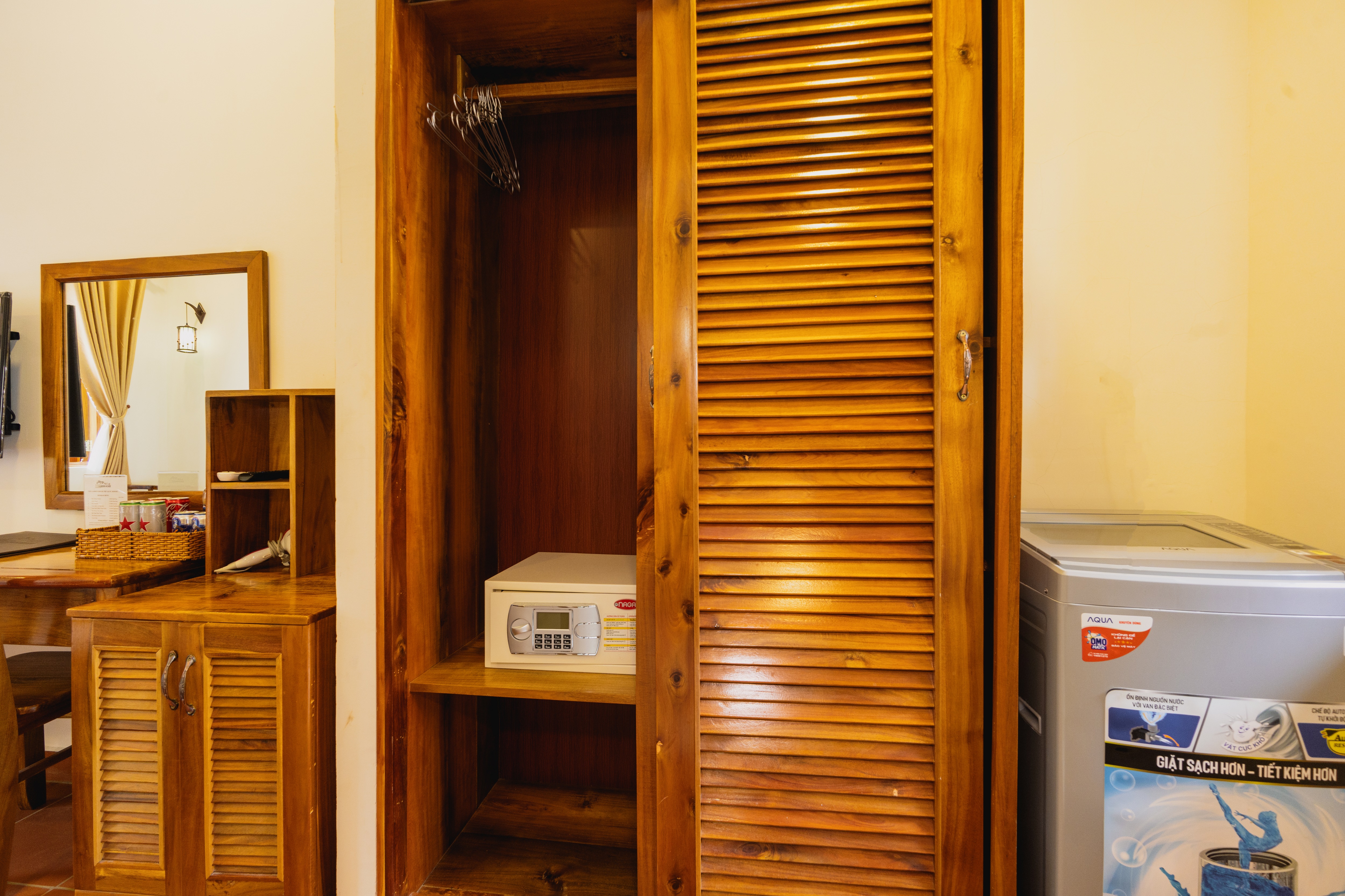 Twin Classic Garden View