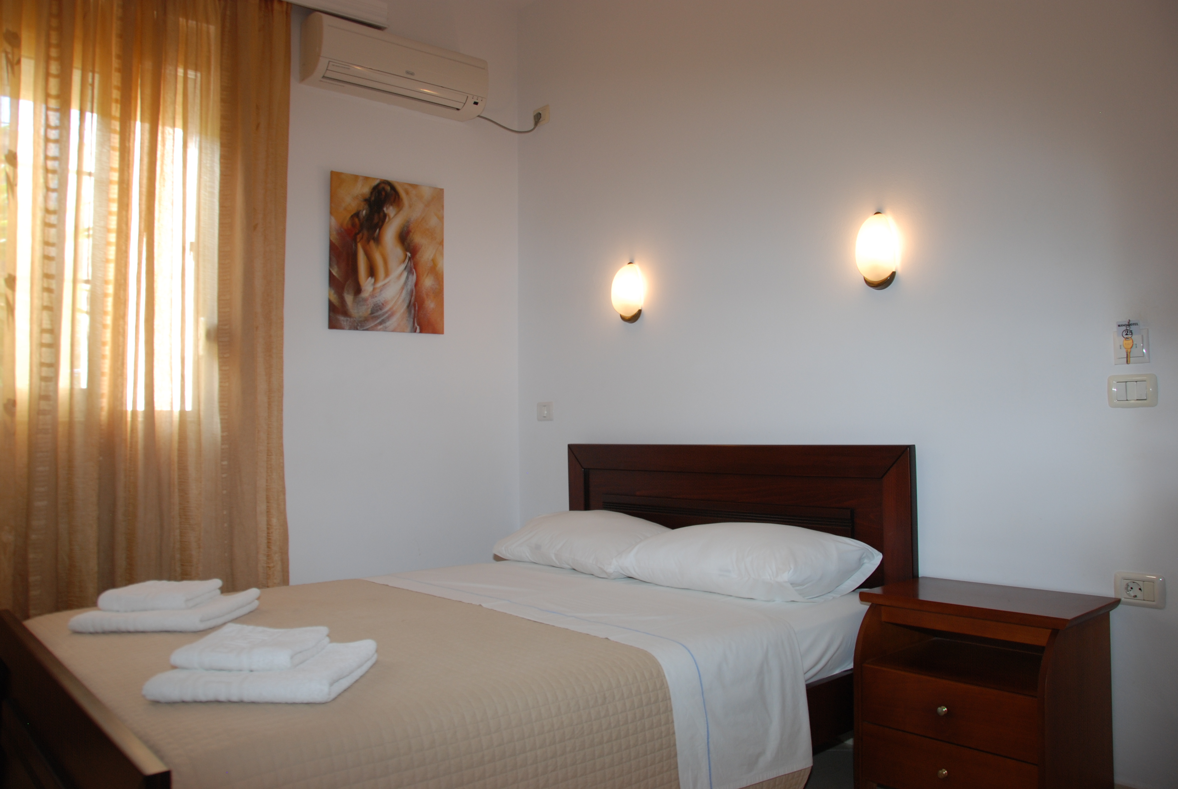 Double or Twin Standard