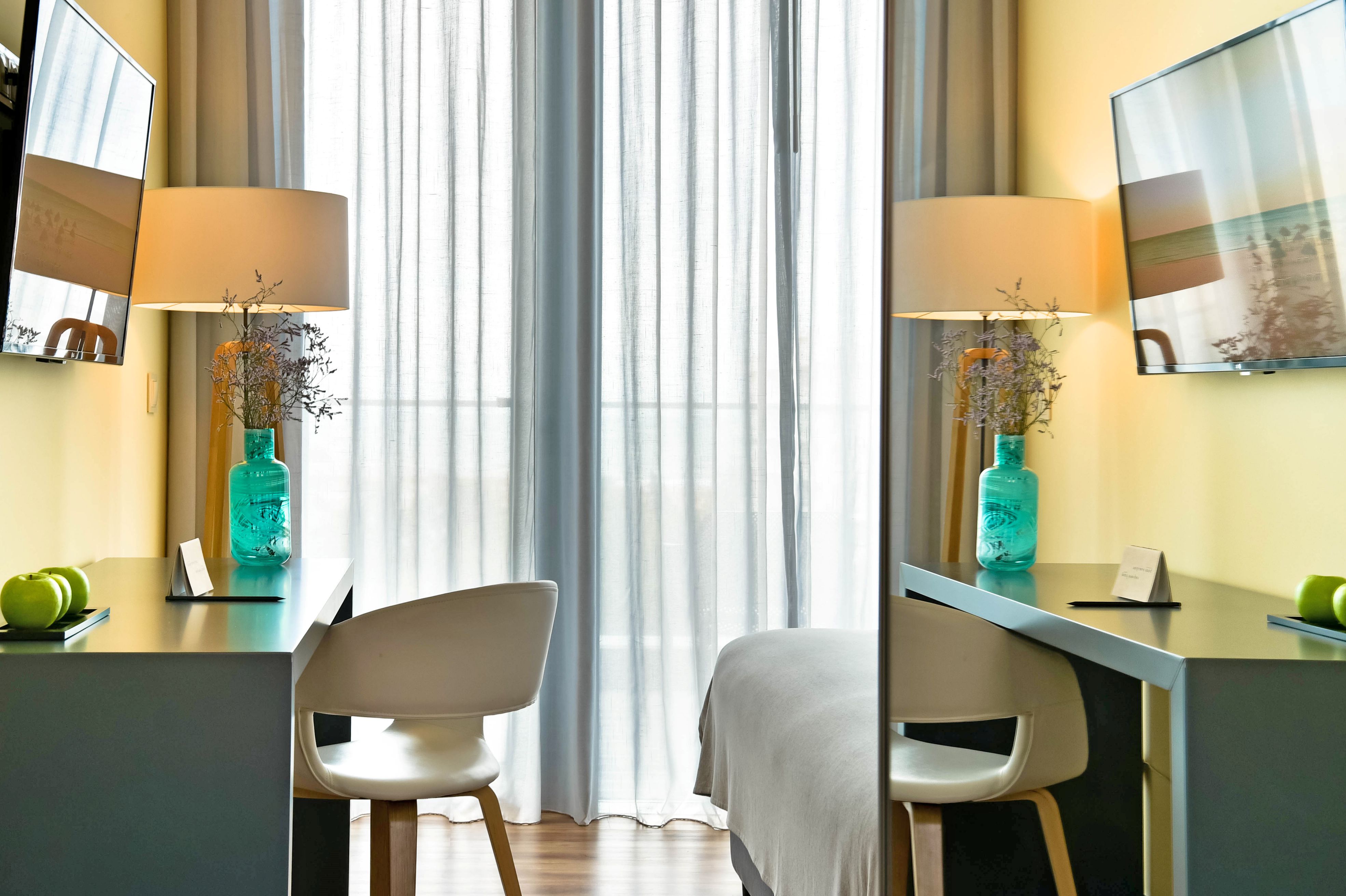 Double or Twin Deluxe