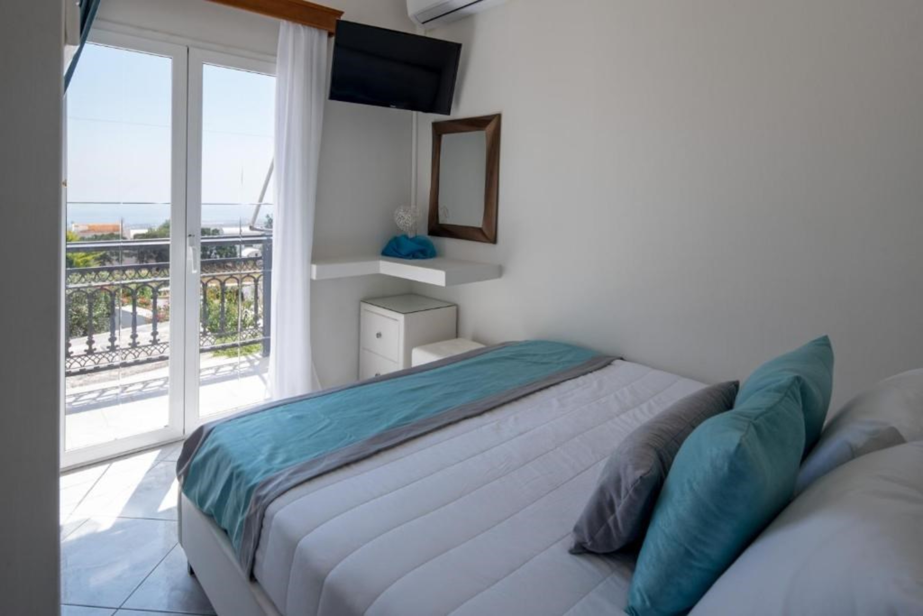 Double or Twin Standard