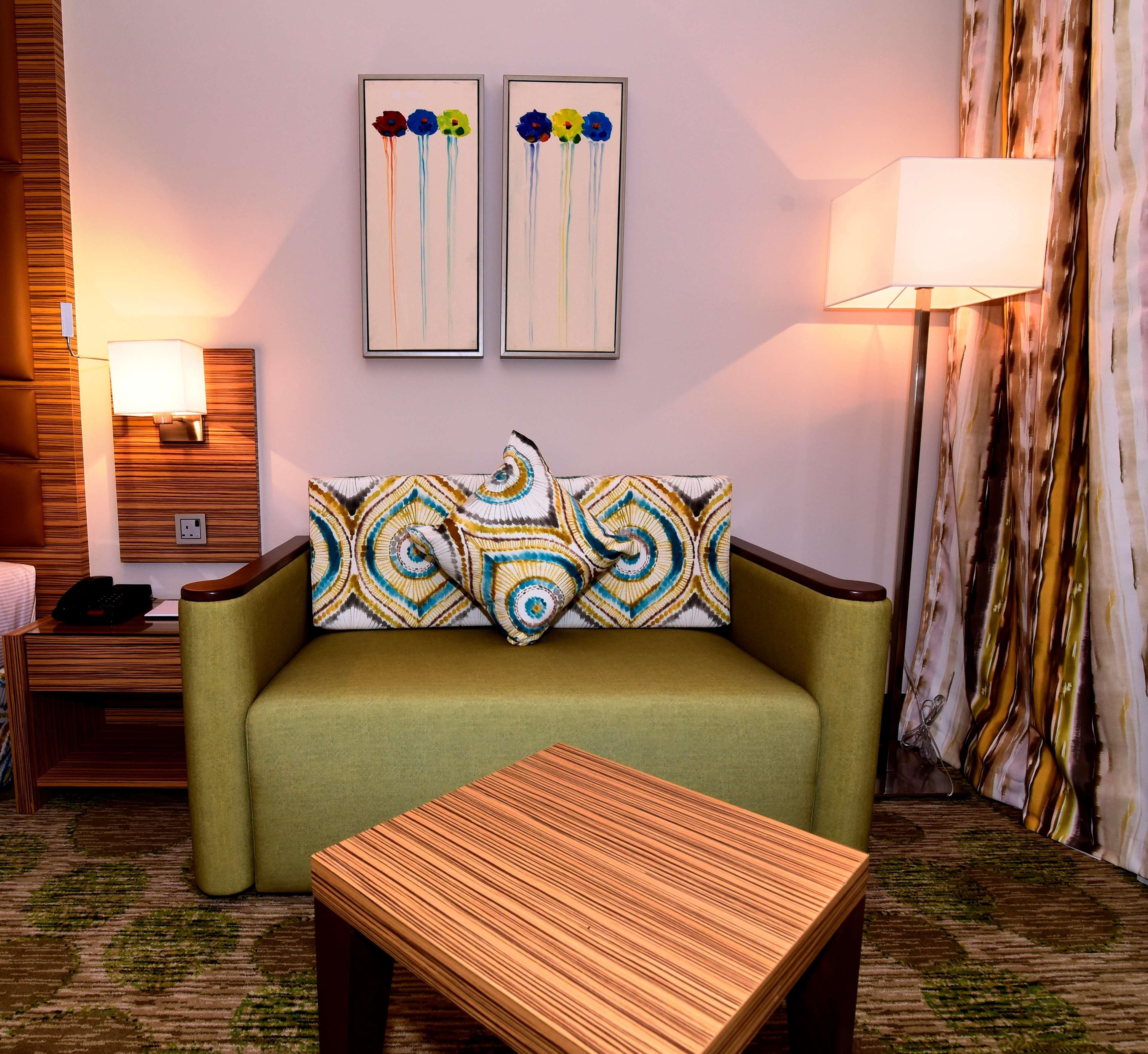 Suite King Bed Non Smoking