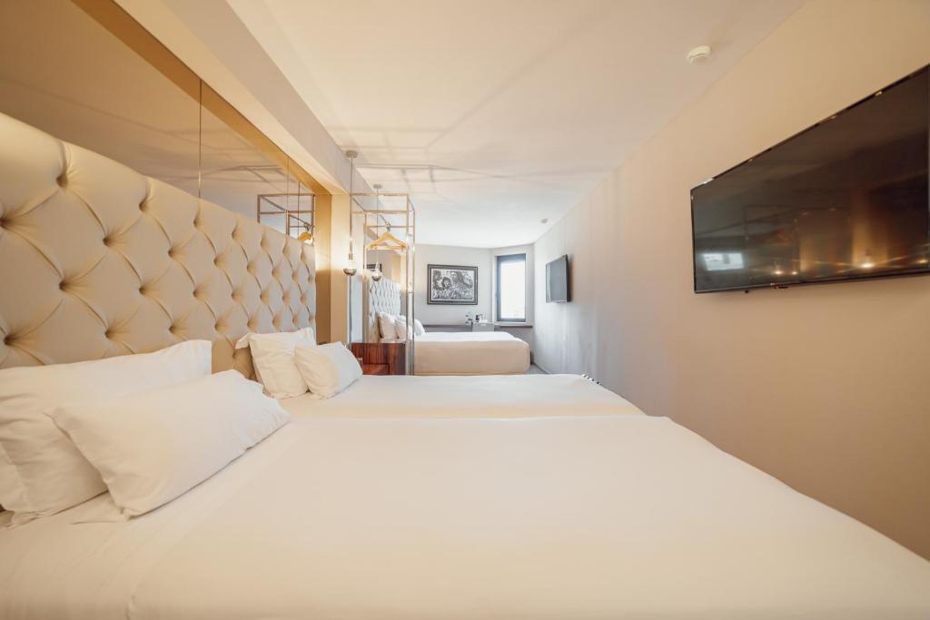 Family Room Standard