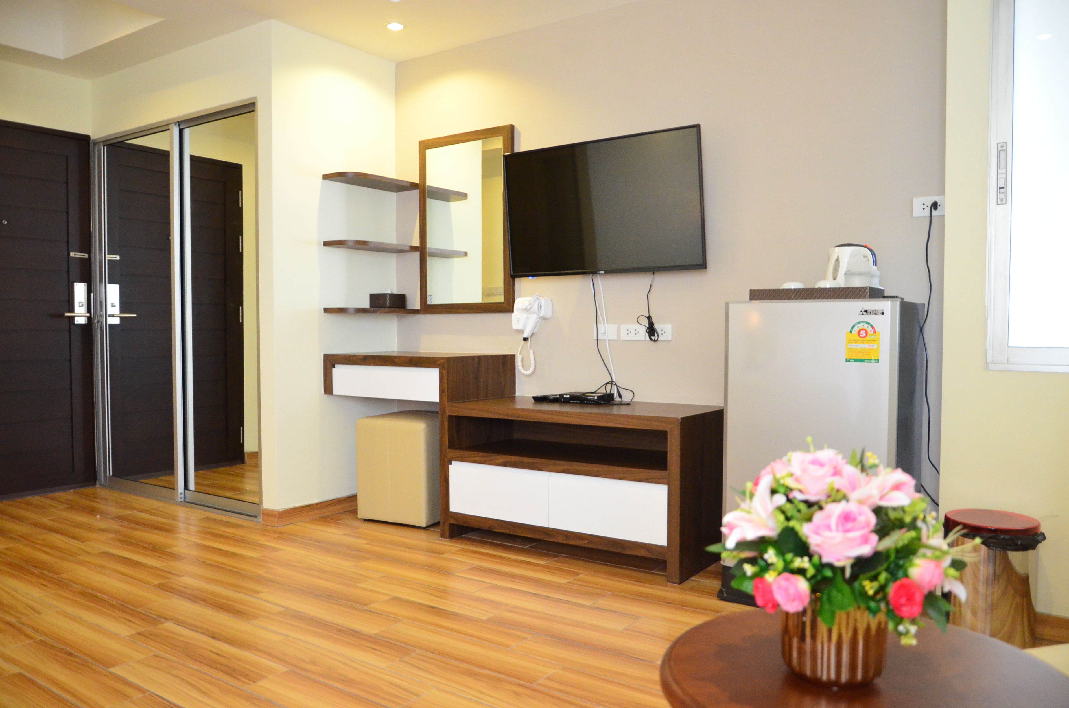 Double or Twin Deluxe