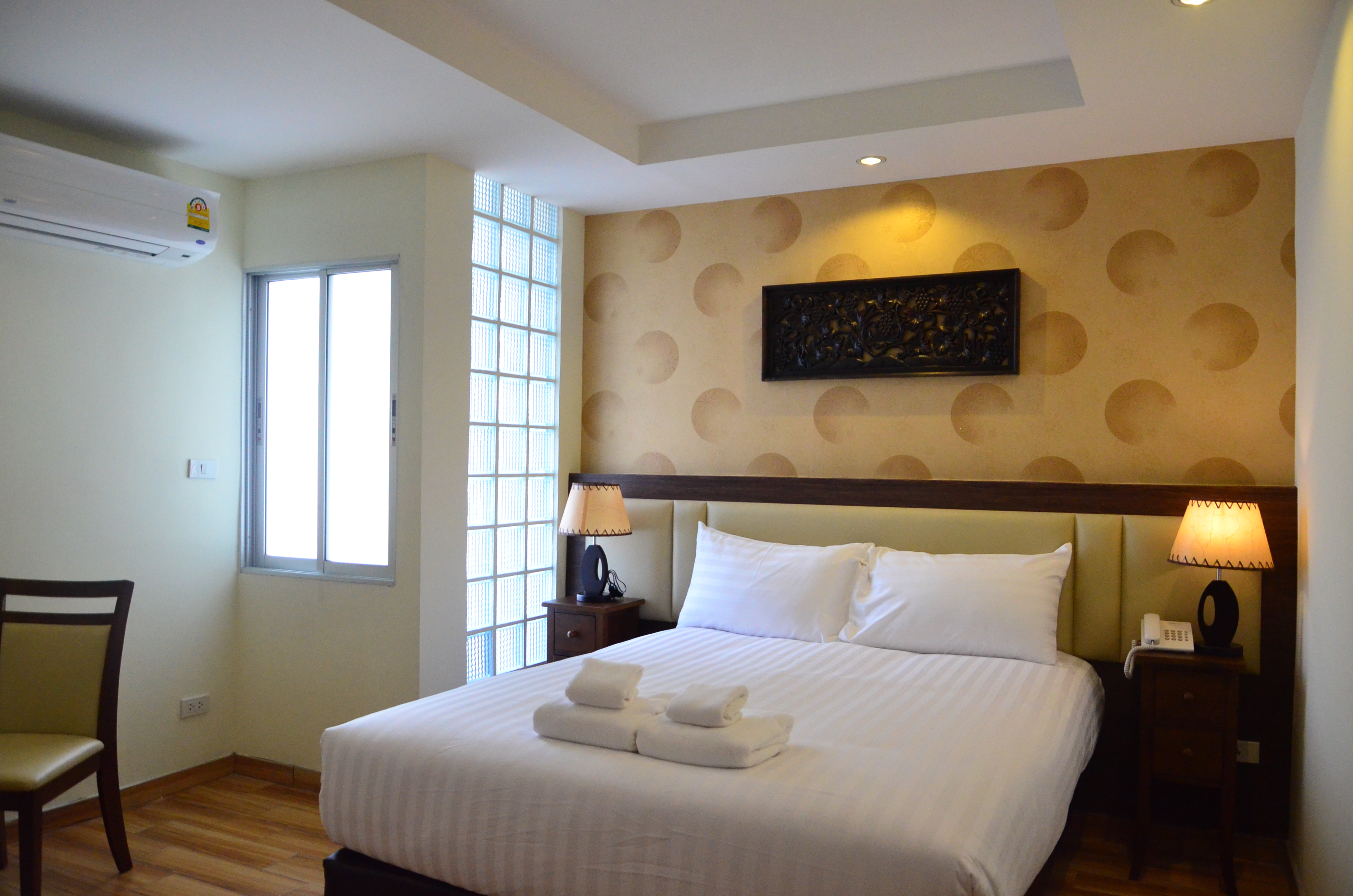 Double or Twin Deluxe