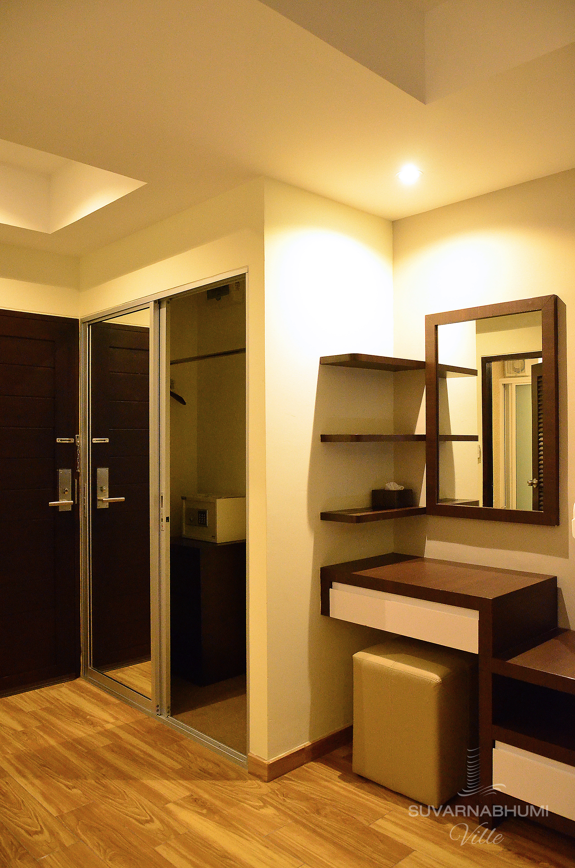 Double or Twin Executive