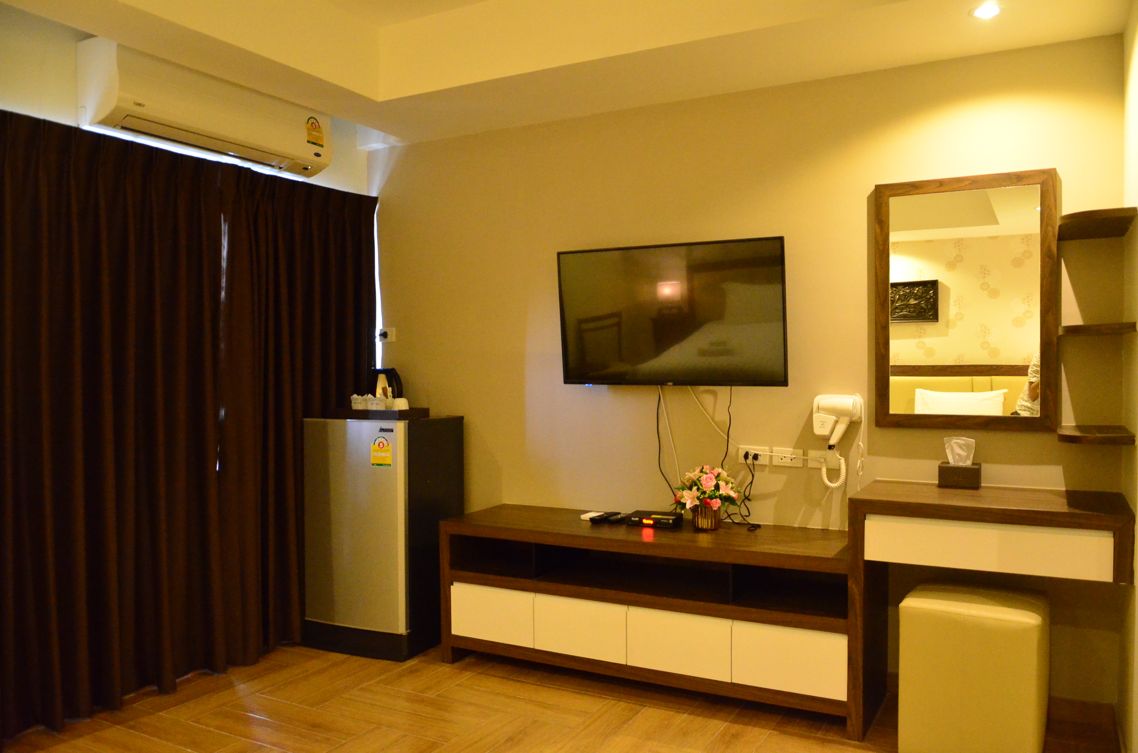 Double or Twin Deluxe