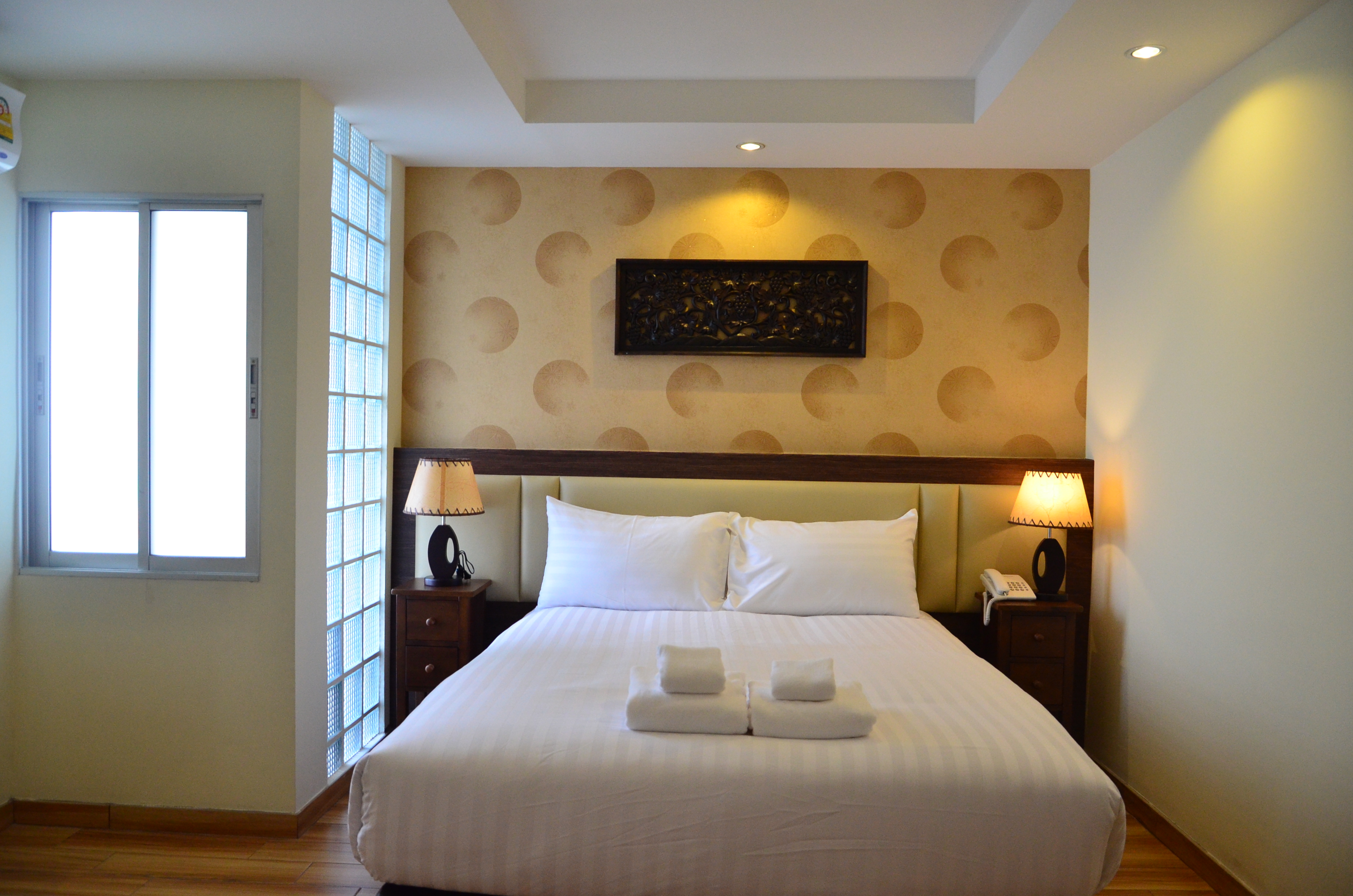 Double or Twin Deluxe