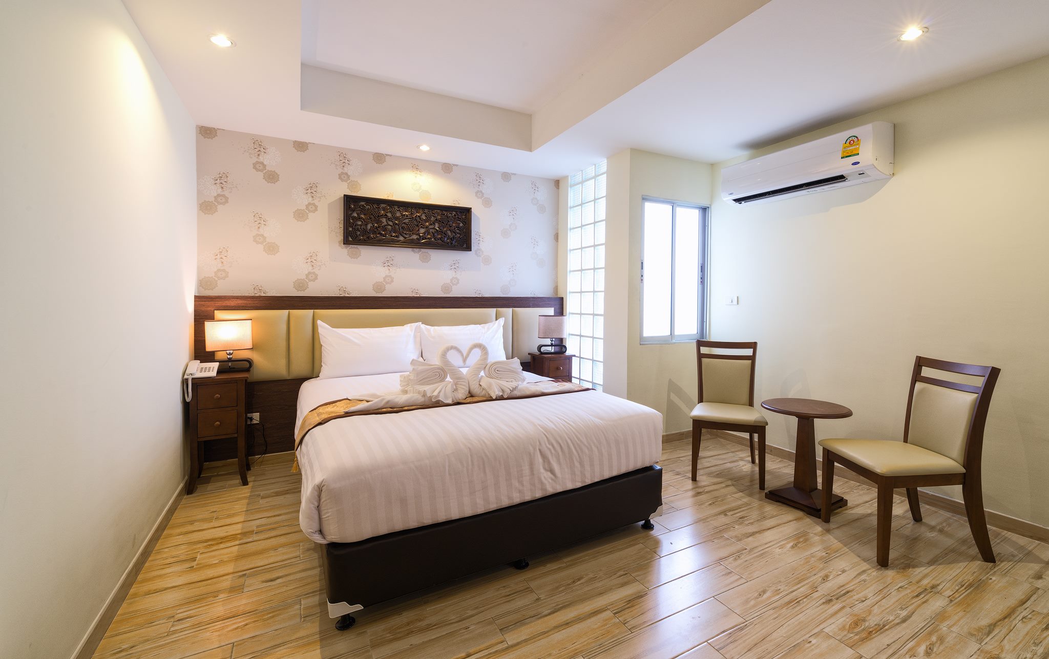 Double or Twin Deluxe