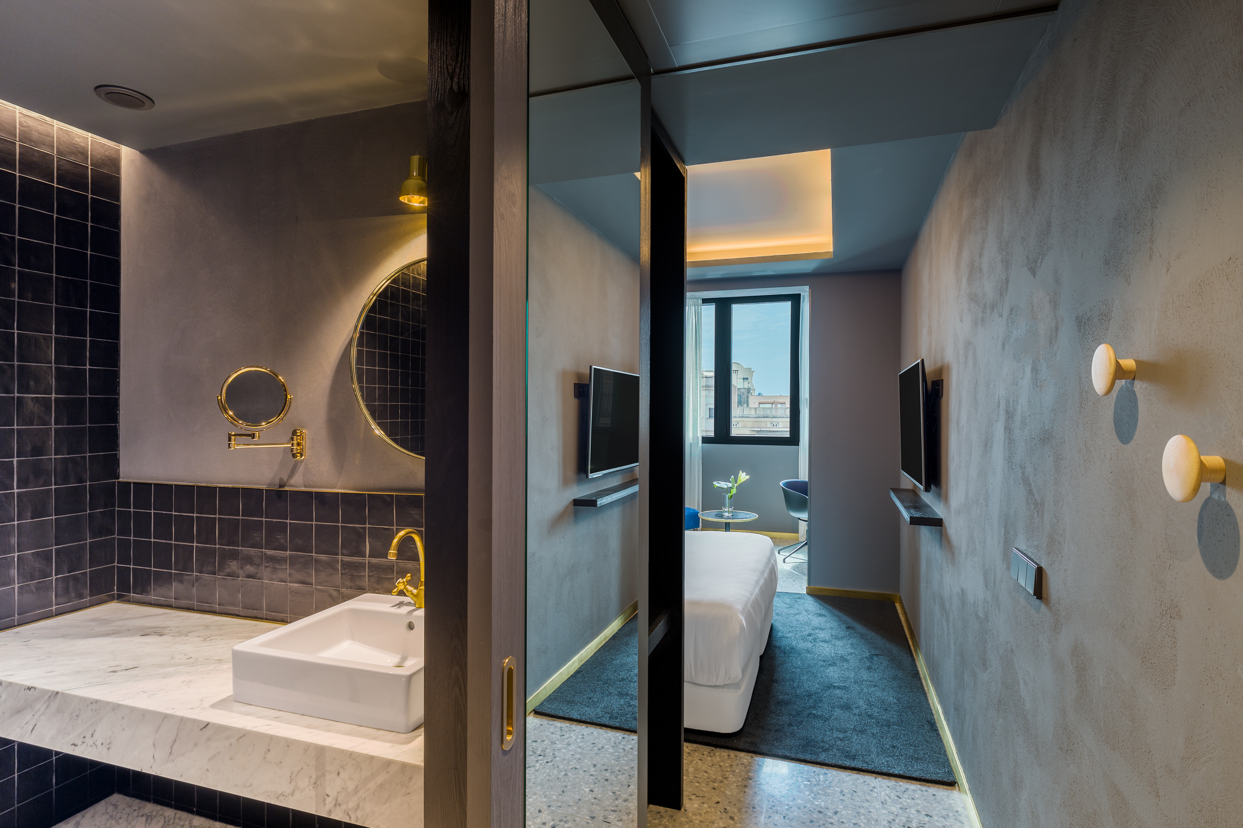 Double Single Deluxe