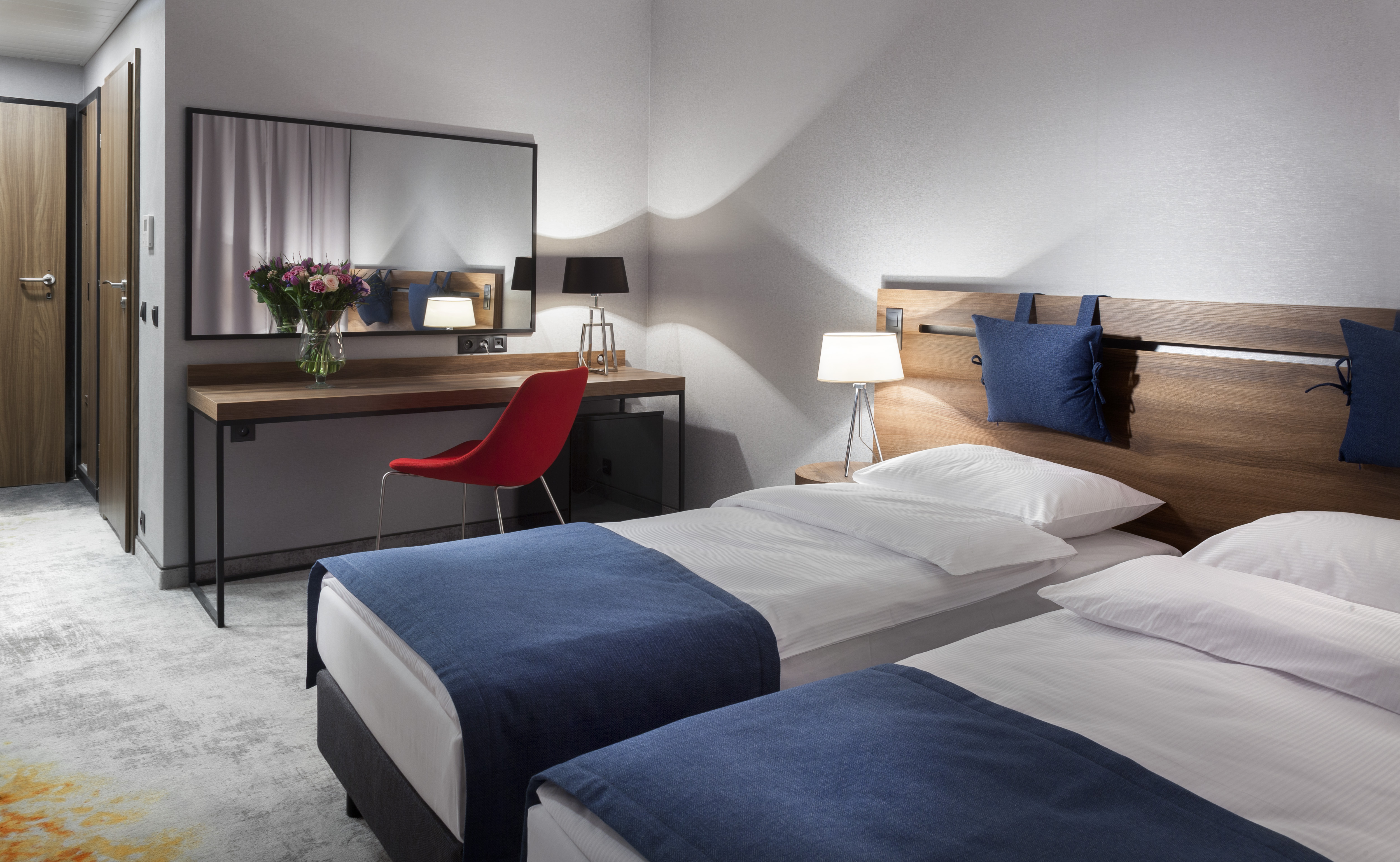 Double or Twin Standard