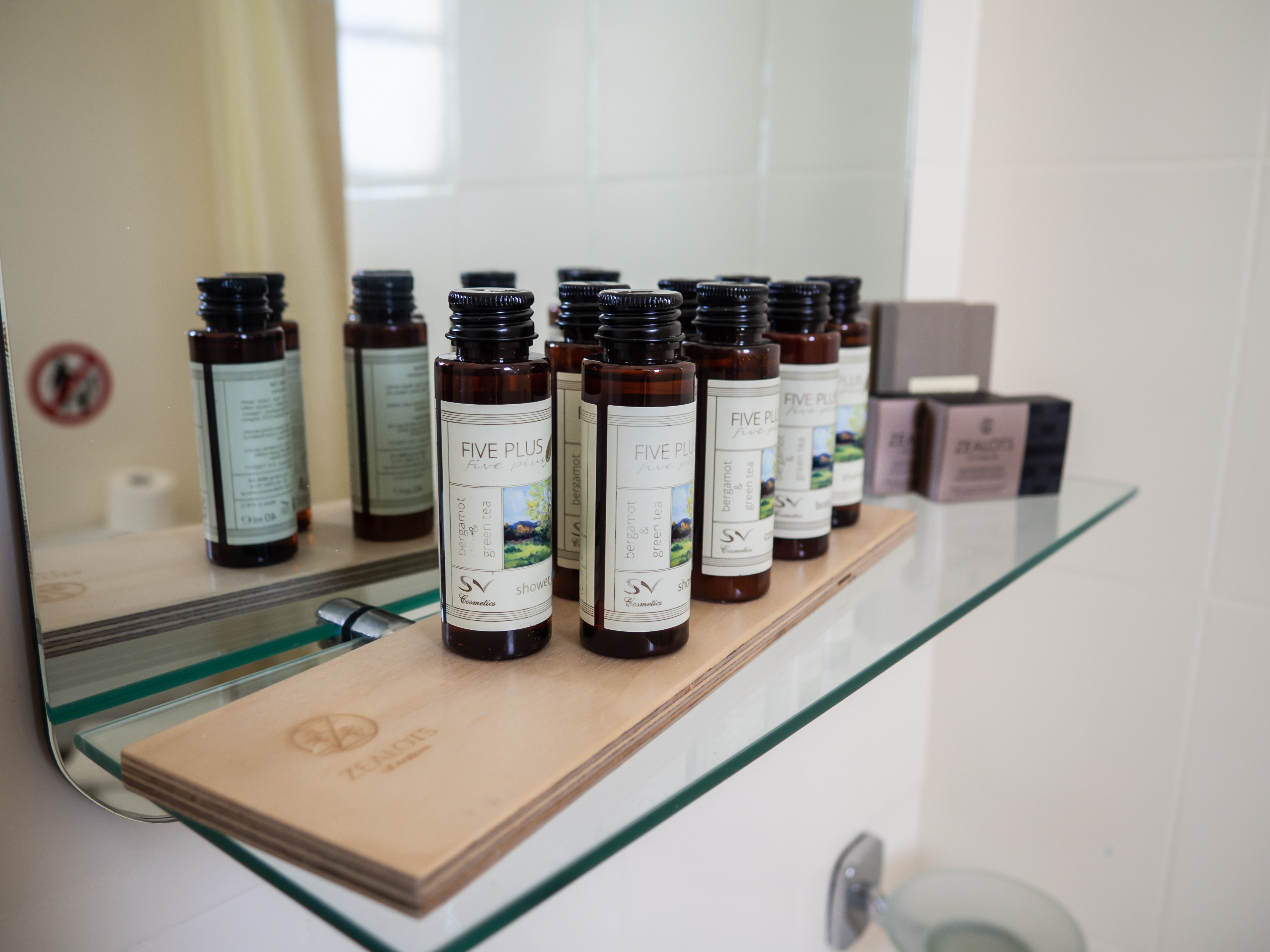 Bungalow Garden View