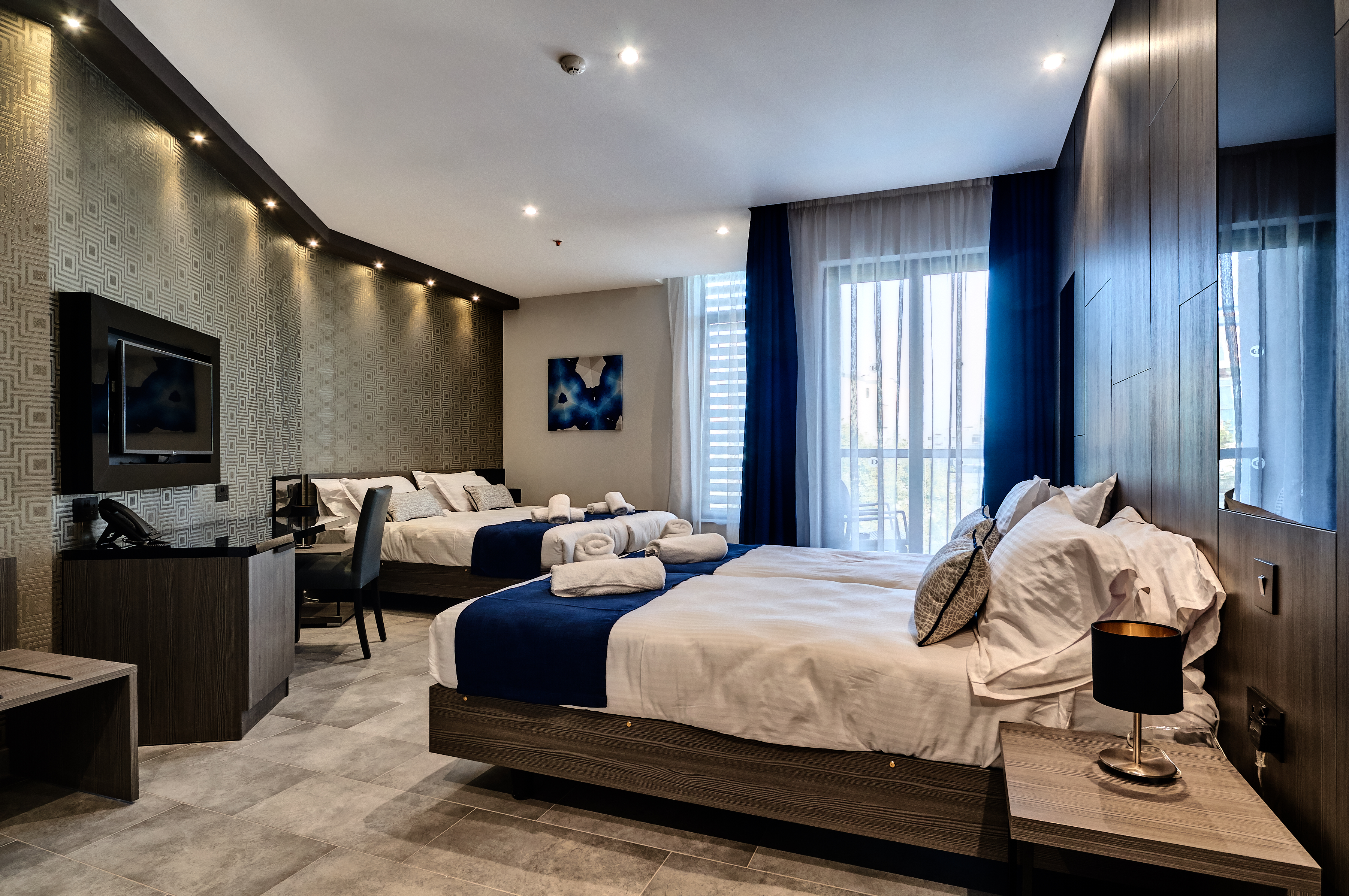 Double or Twin Deluxe